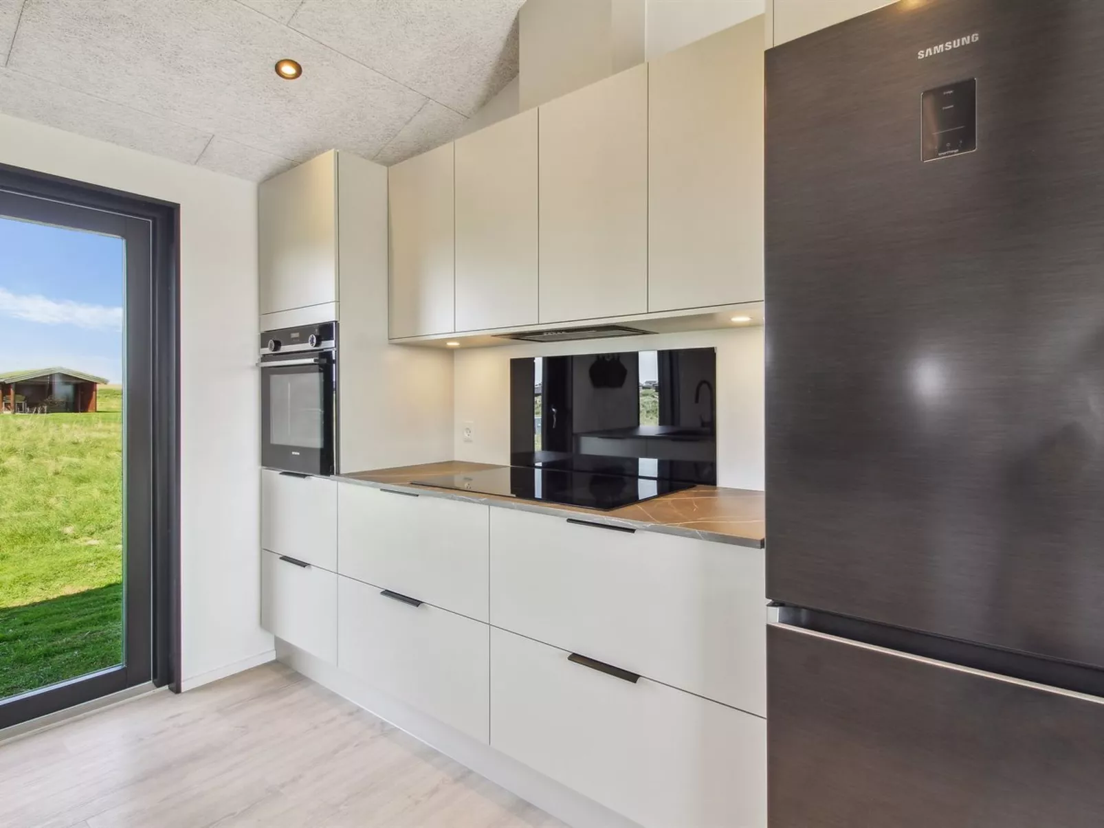 "Månviva" - 500m from the sea-Inside