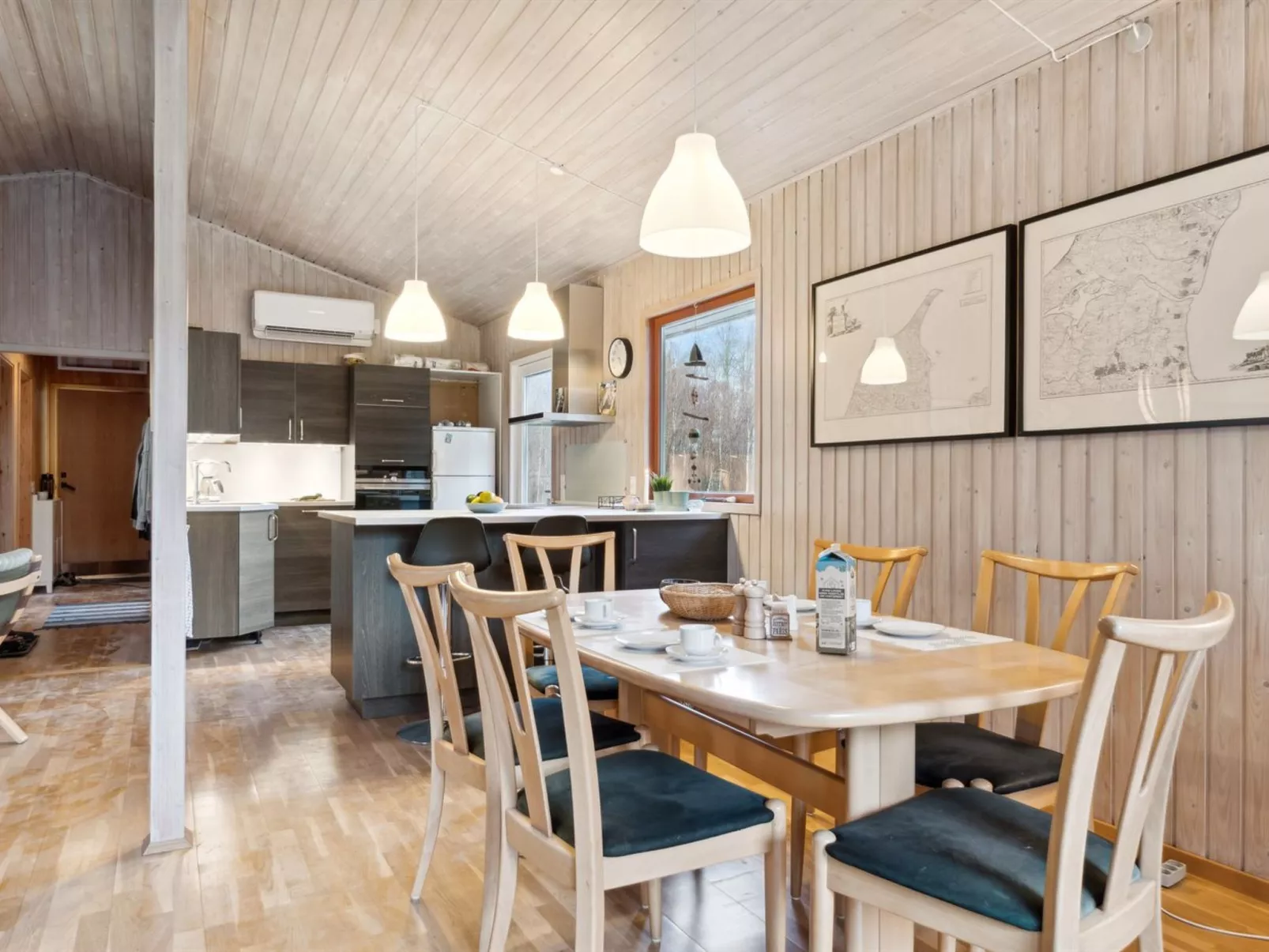 "Elsemaria" - 1.3km from the sea-Dedans