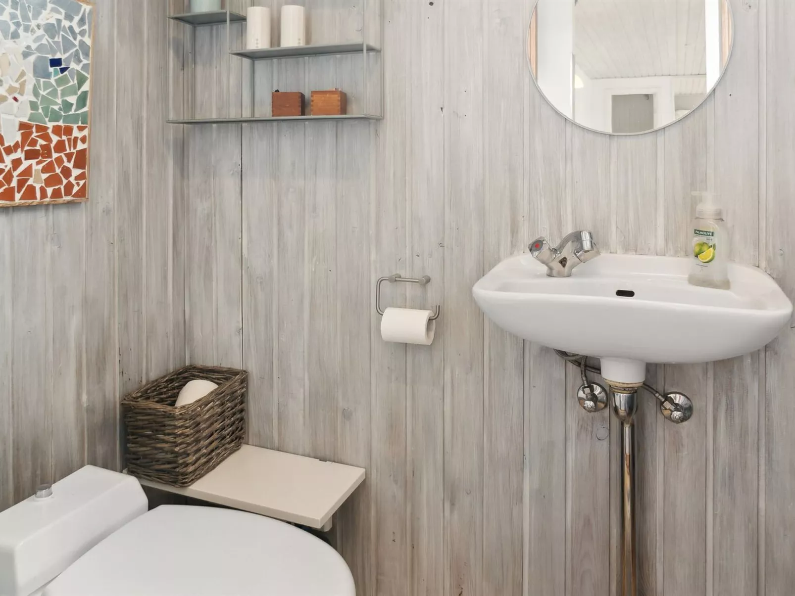 "Holmwith" - 200m from the sea-Inside