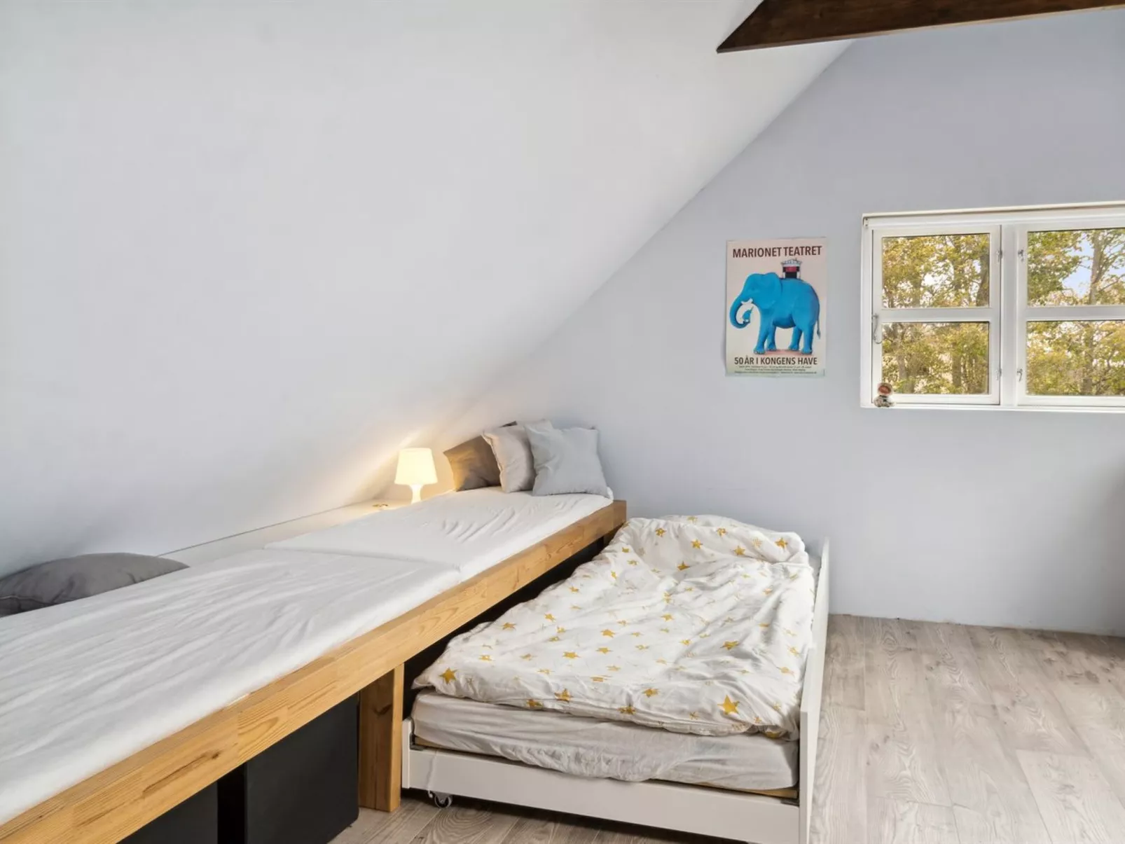 "Hughlek" - 1.5km from the sea-Inside