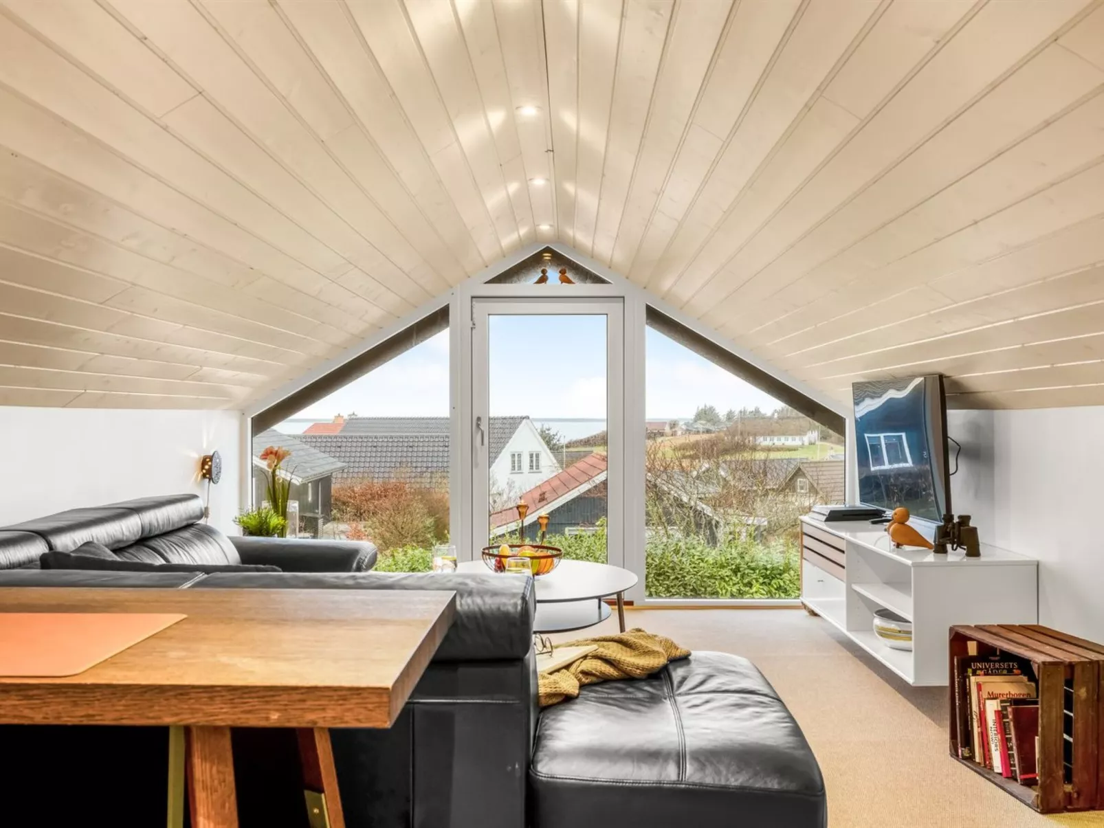 "Elisabetha" - 100m from the sea-Dedans