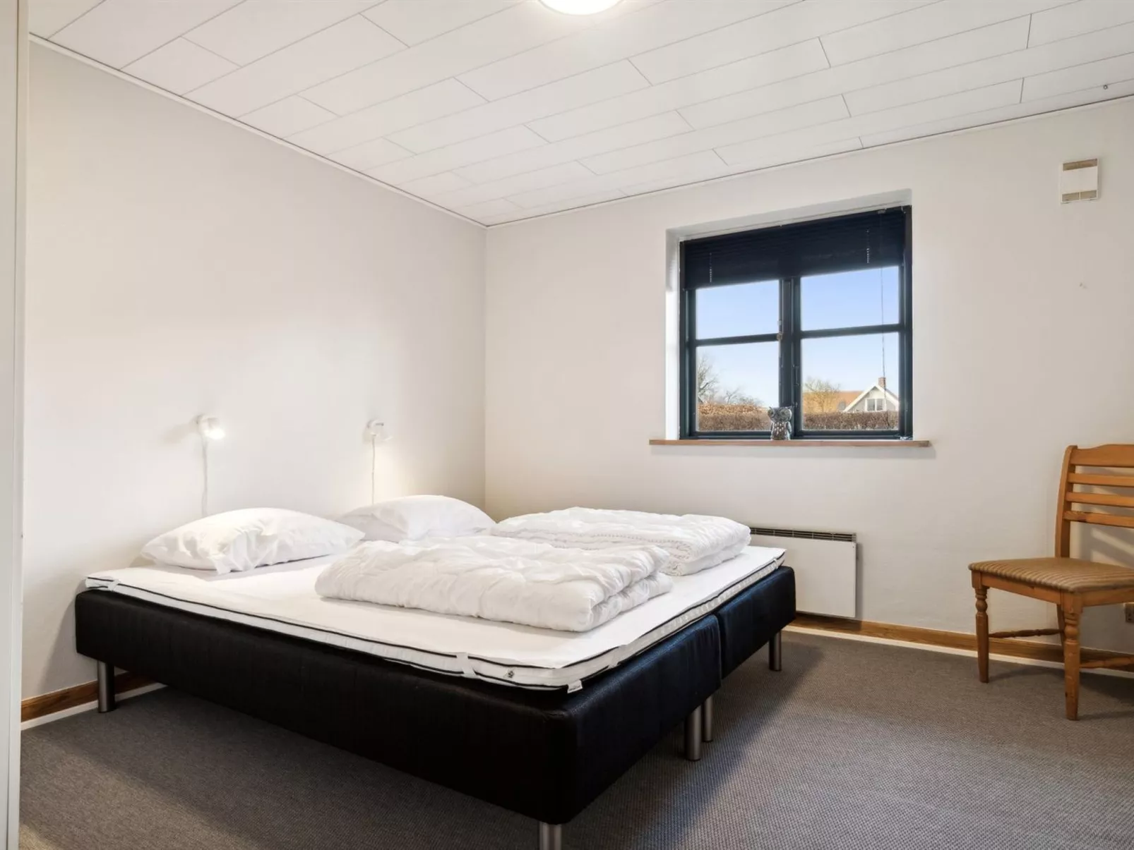 "Josie" - 700m from the sea-Dedans