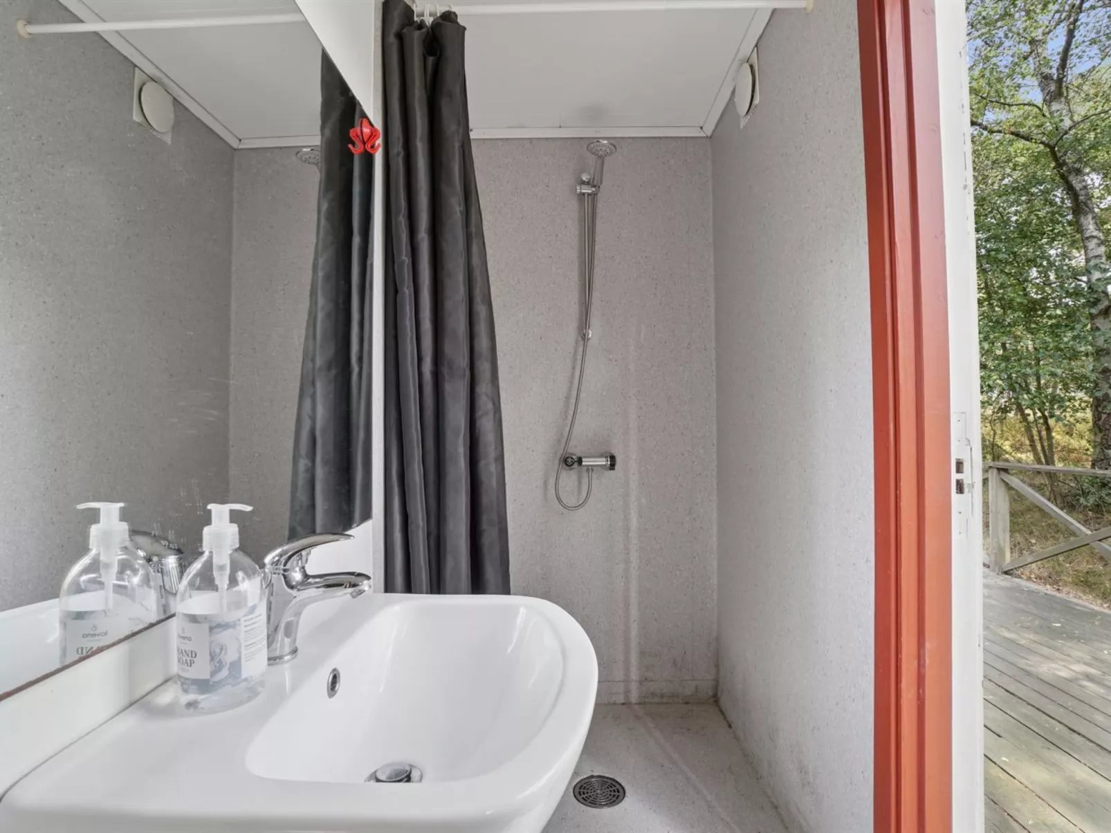 "Vasil" - 1.2km from the sea-Inside