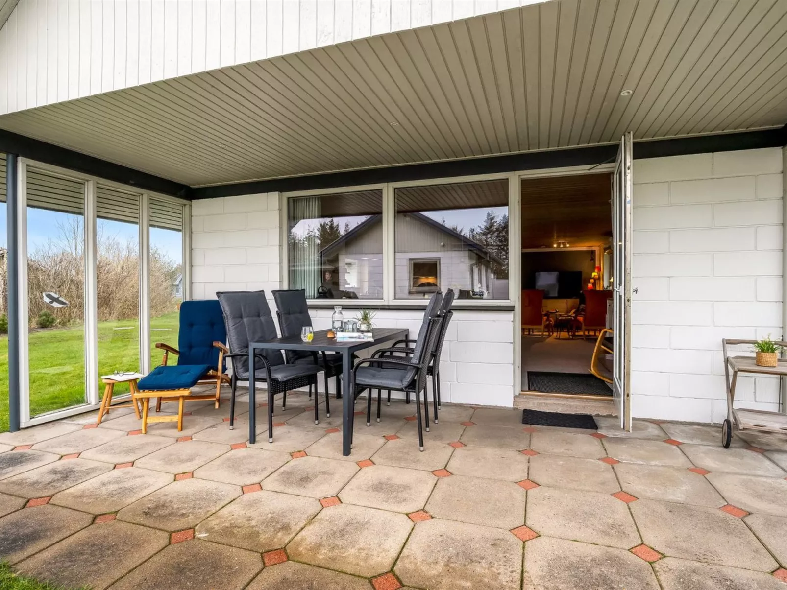 "Moreen" - 200m to the fjord-Dehors