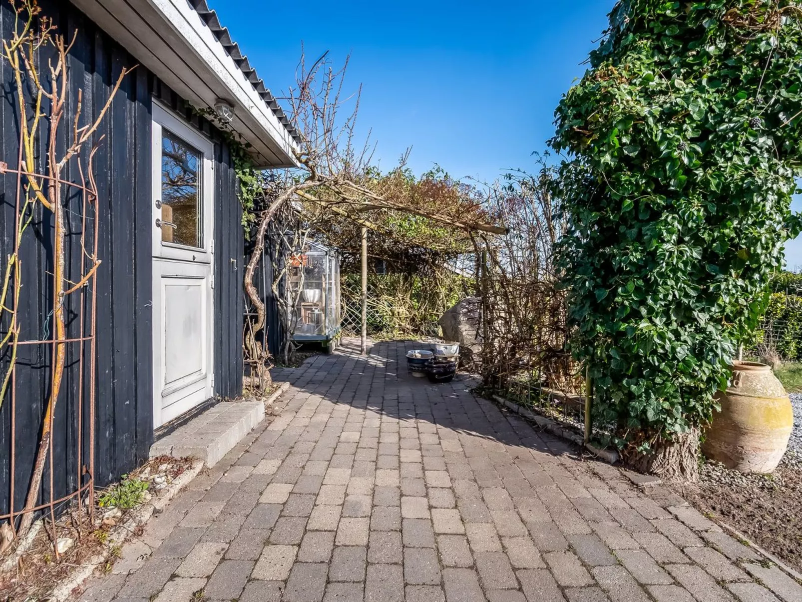 "Sylvia" - 450m from the sea-Outside