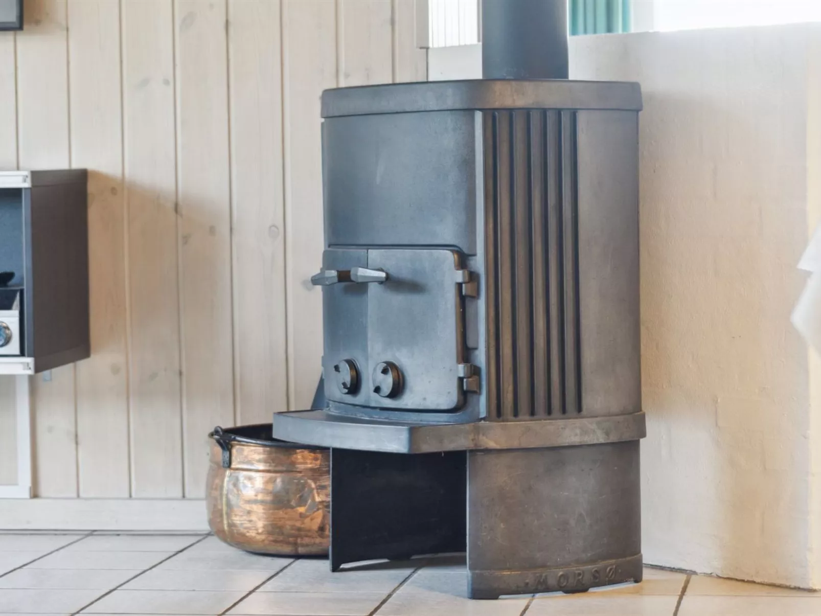 "Katharine" - 175m from the sea-Dedans