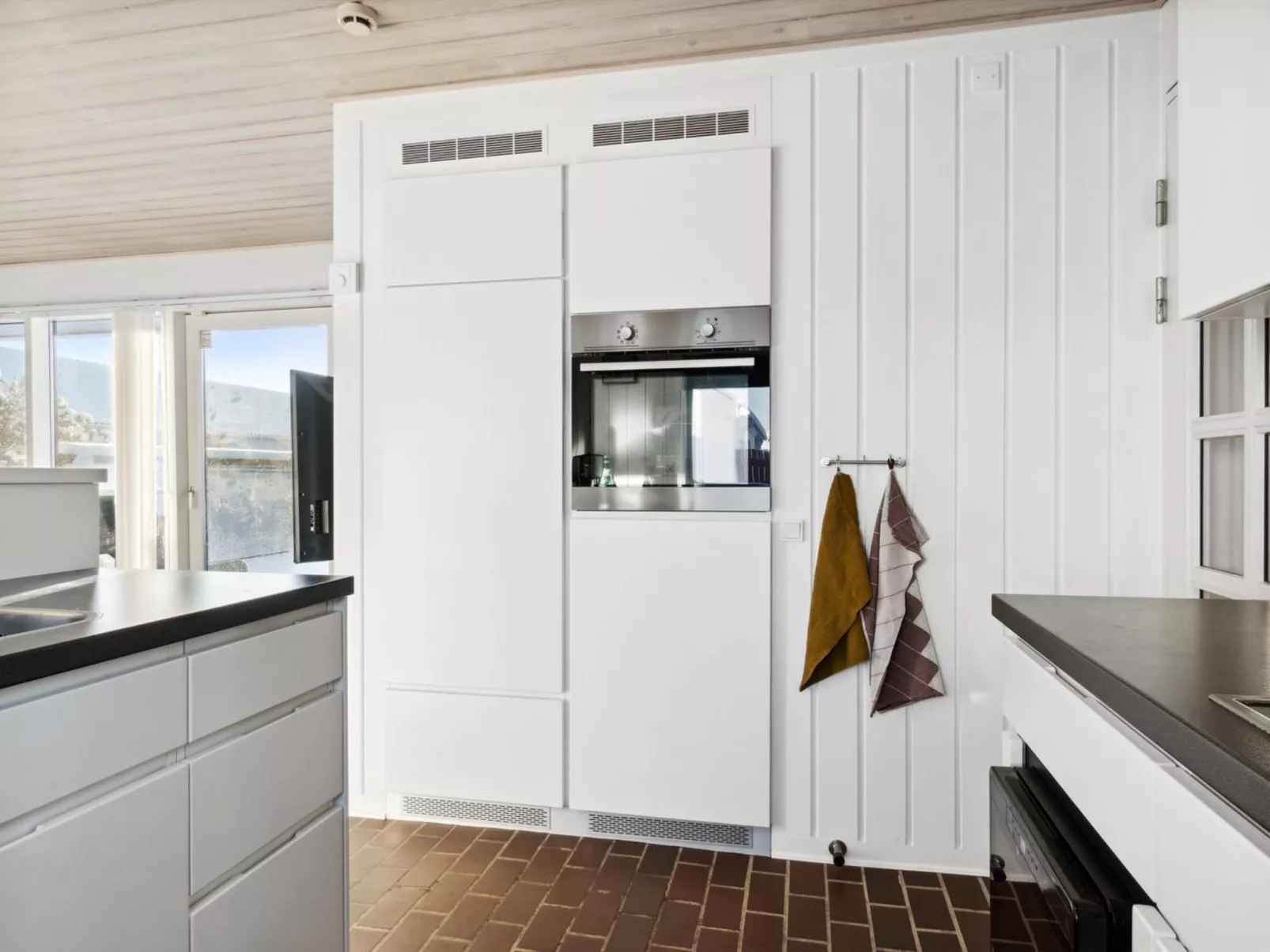 "Leny" - 900m from the sea-Inside