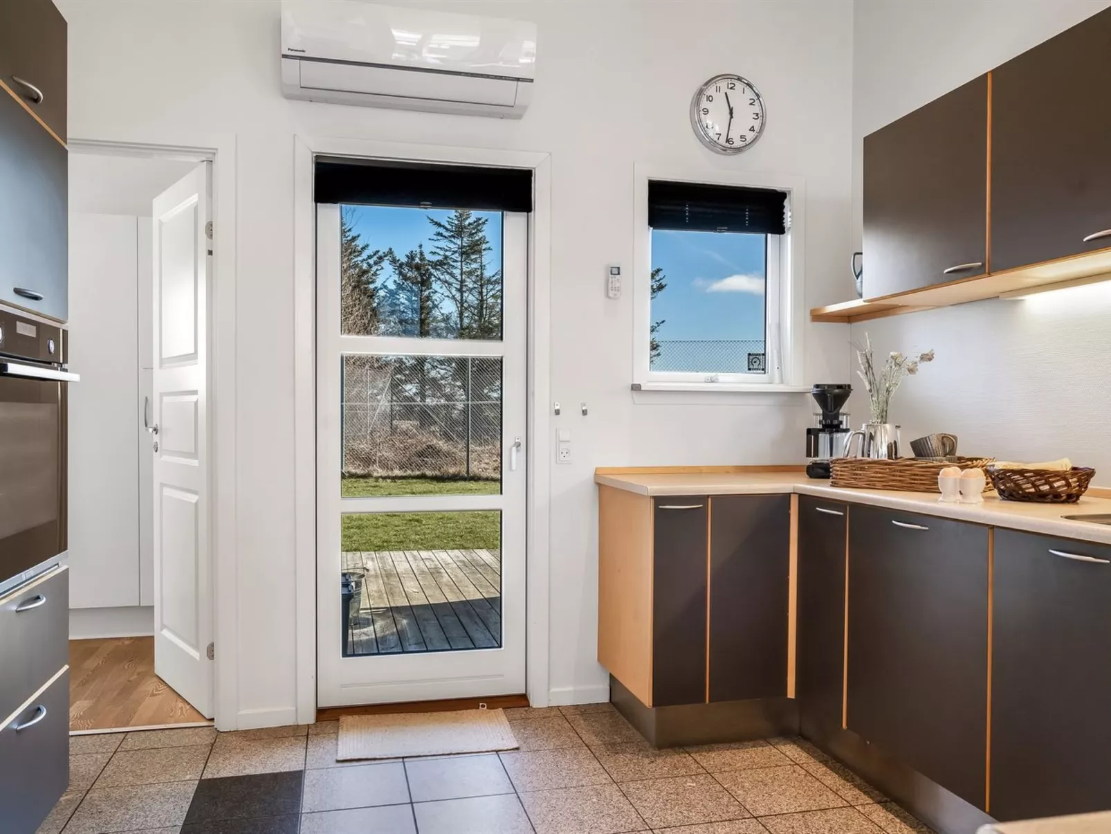 "Rudy" - 800m from the sea-Drinnen