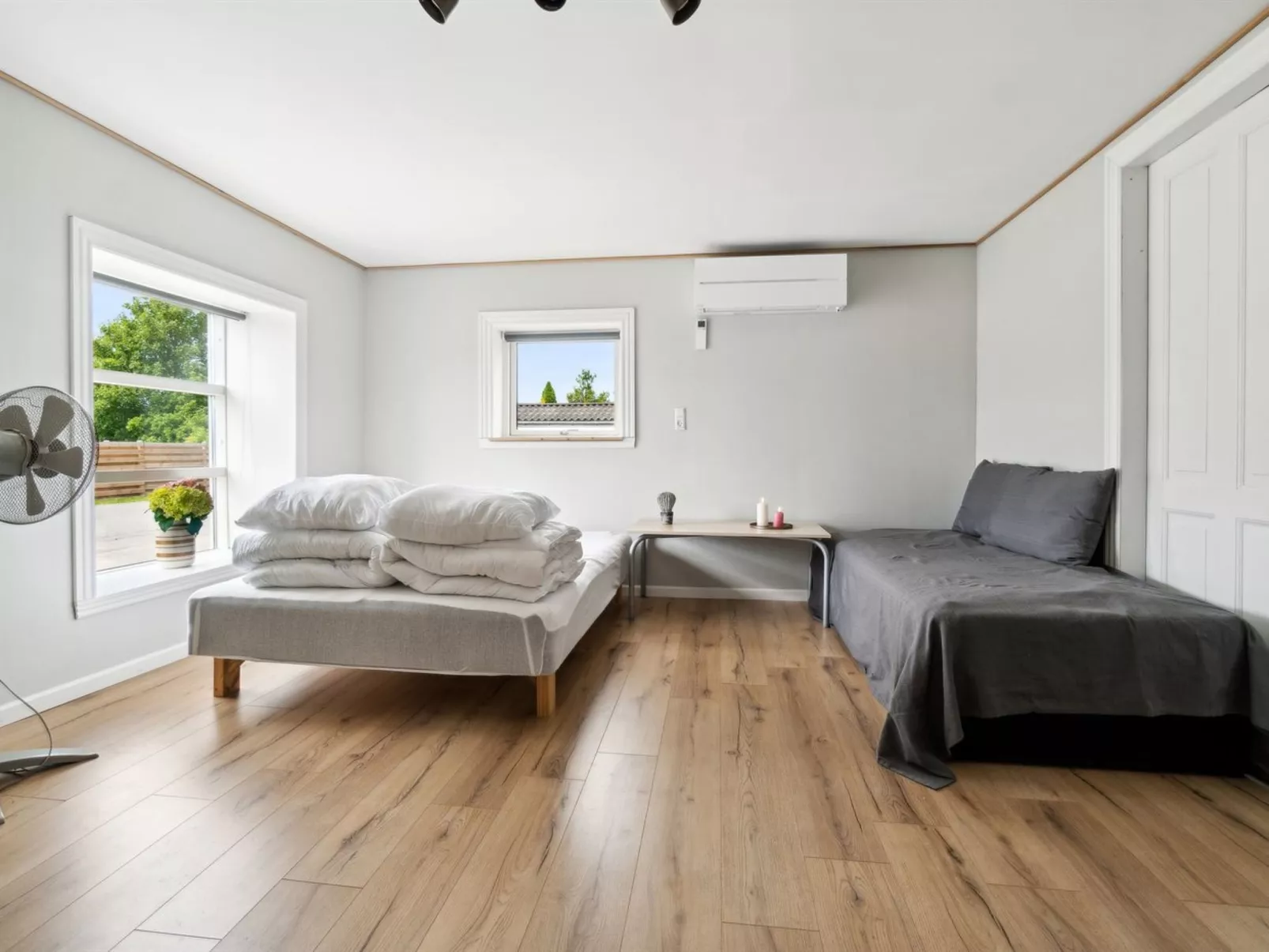 "Fridgerd" - 4.8km from the sea-Dedans