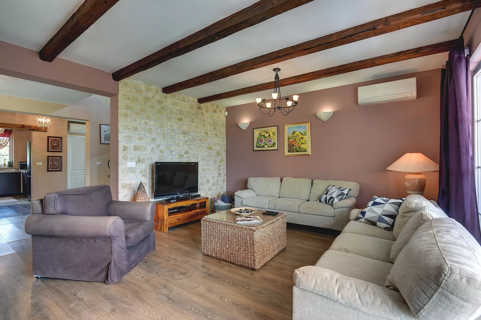 Villa Ari-Wohnzimmer