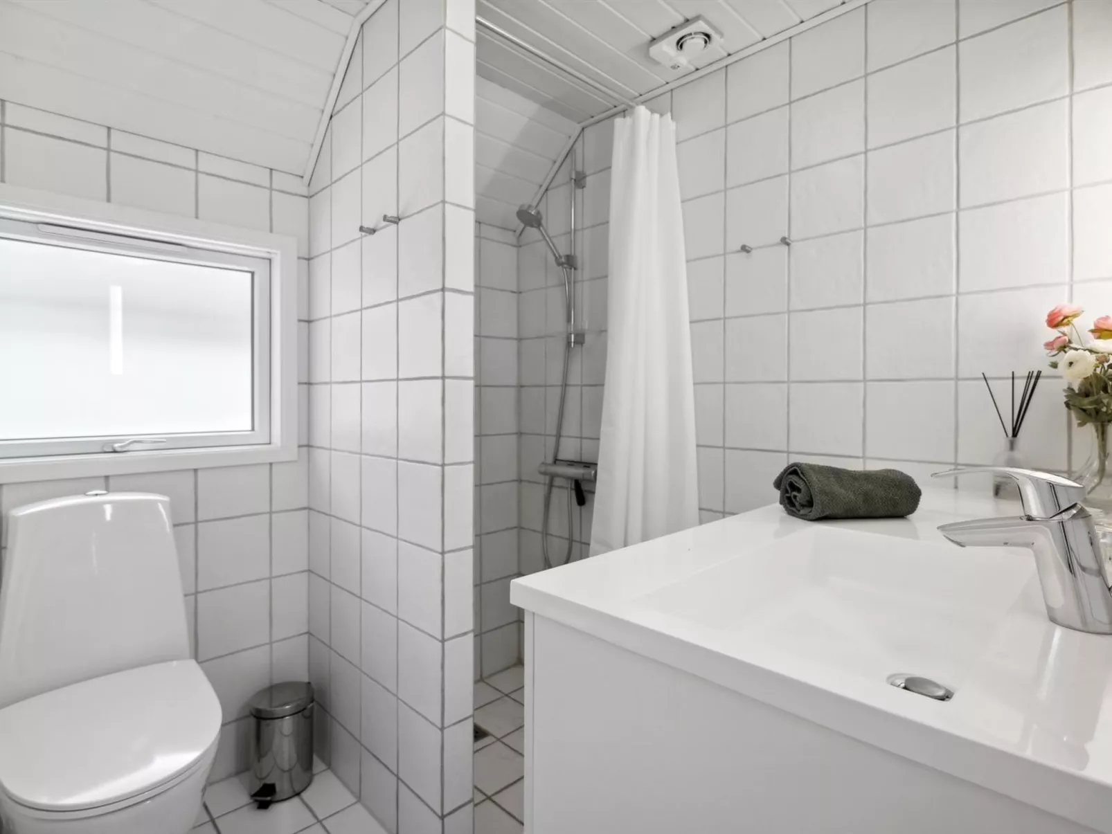 "Ginna" - 1.3km from the sea-Inside