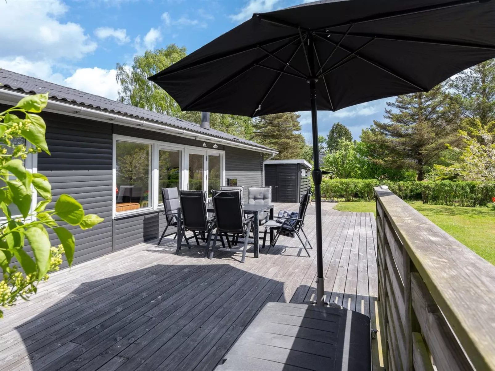 "Francis" - 300m from the sea-Outside