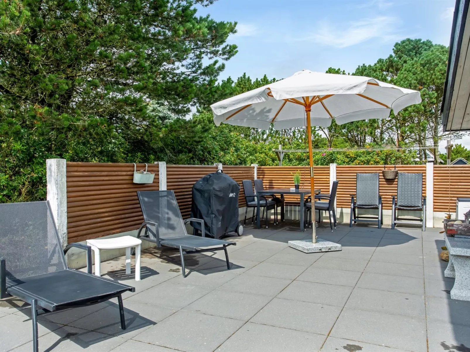 "Dirtje" - 200m from the sea-Draußen