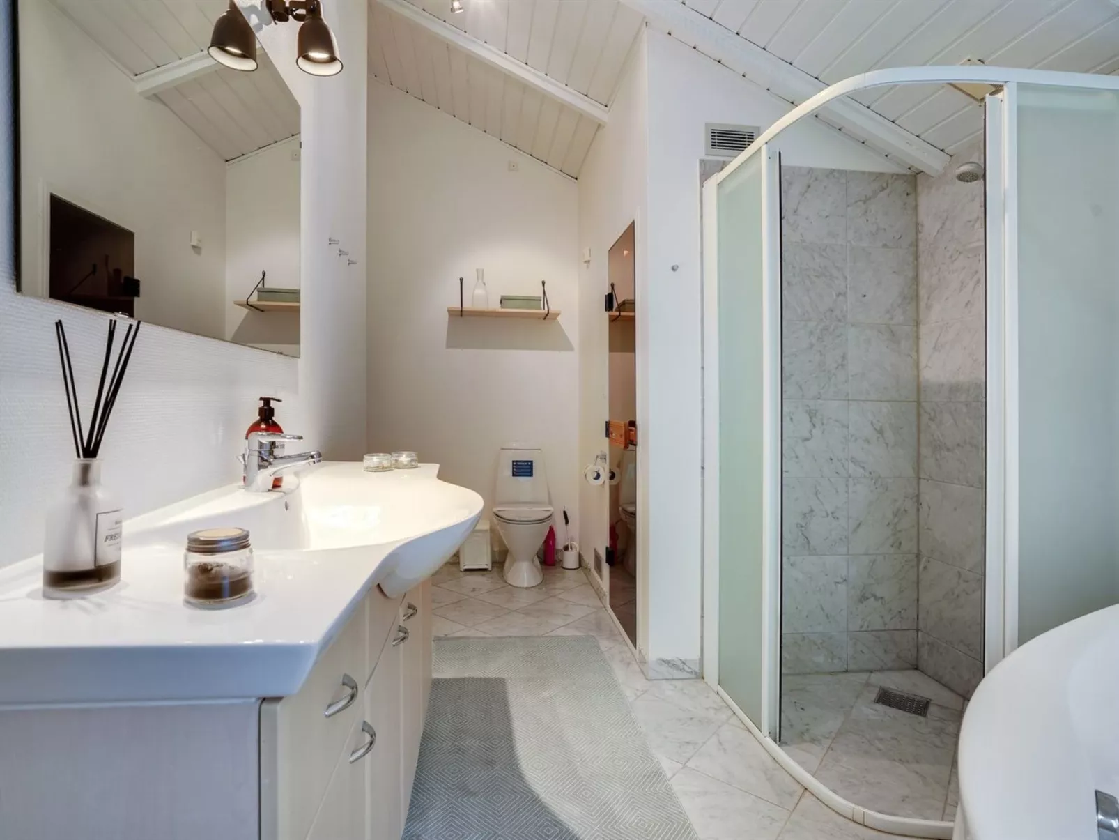 "Jannick" - 1.5km from the sea-Inside