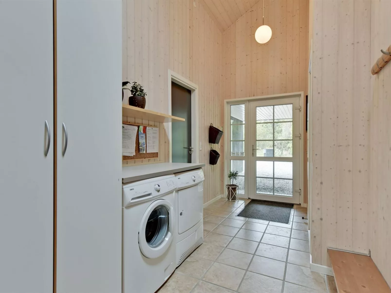 "Sighwaldi" - 900m from the sea-Drinnen