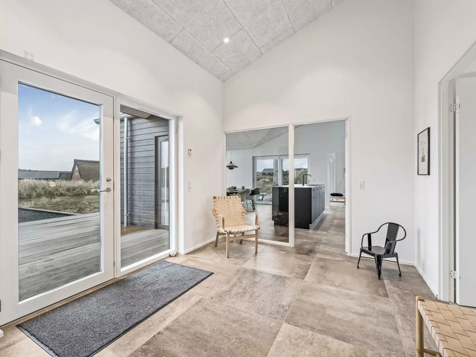 "Chenoa" - 350m from the sea-Dedans