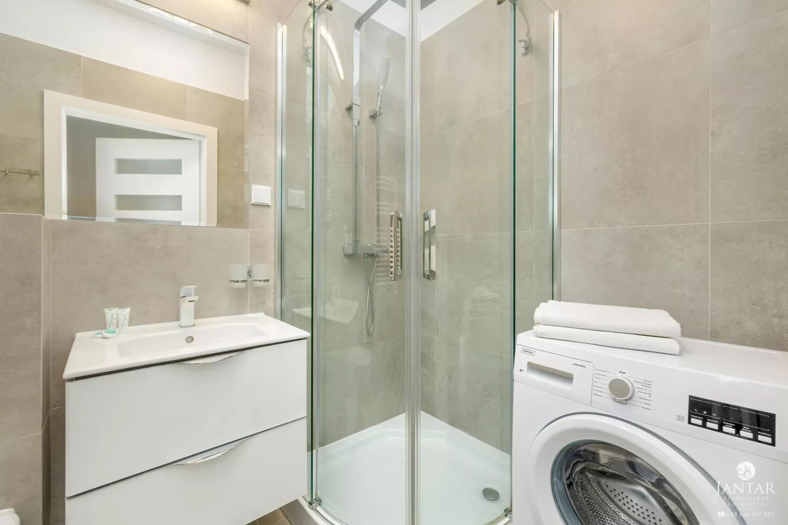 Apartament Grunwaldzka 12d/13 Pobierowo-Bathroom