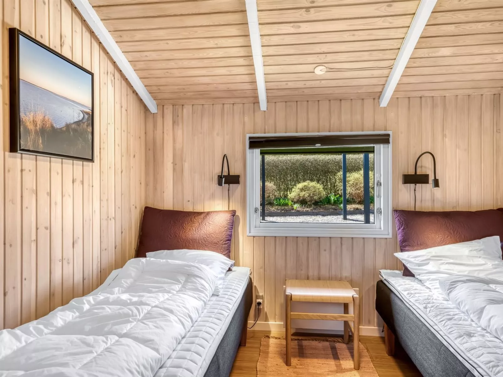 "Ofrath" - 350m to the fjord-Drinnen