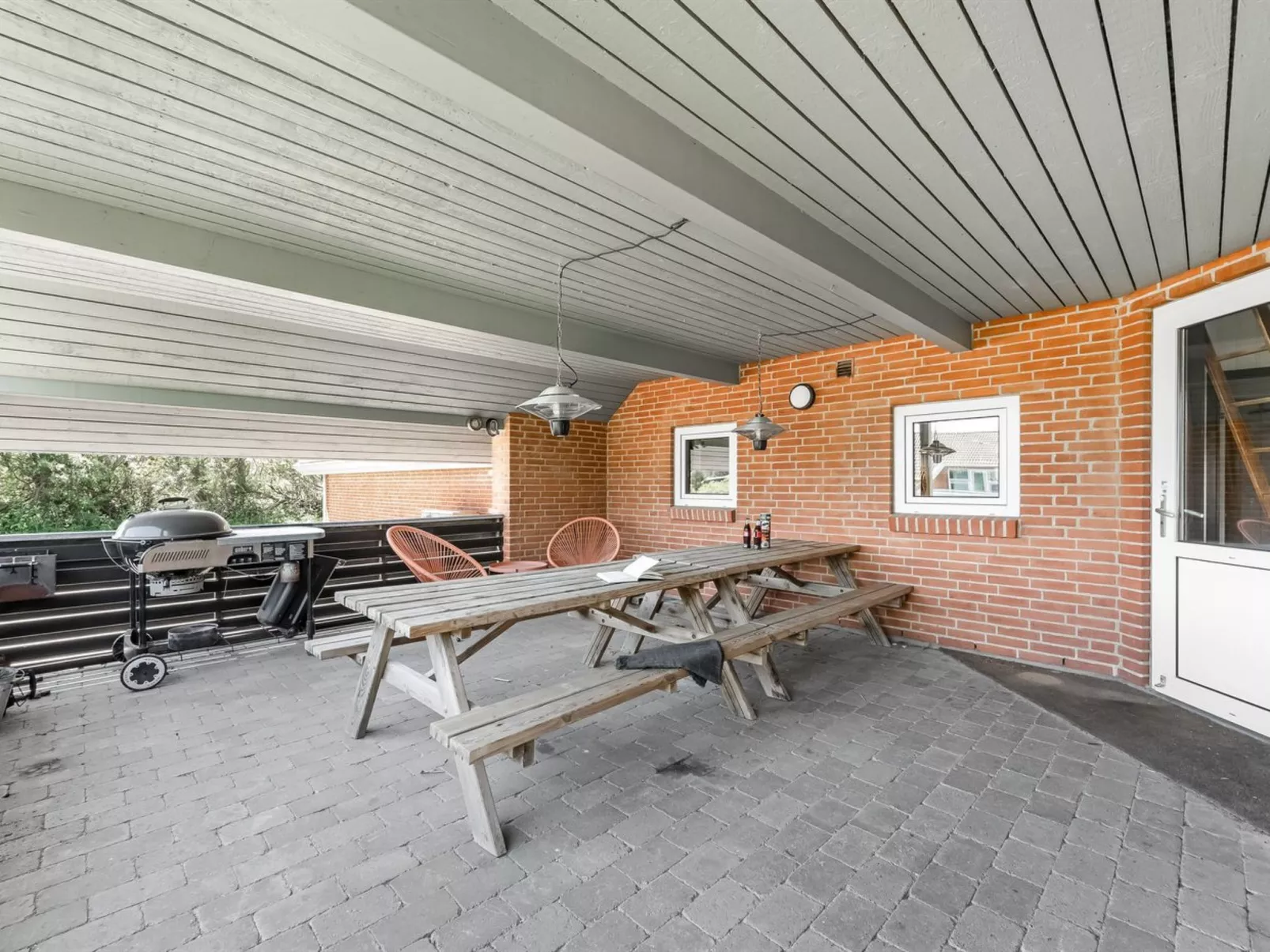 "Aage" - 1.7km from the sea-Draußen