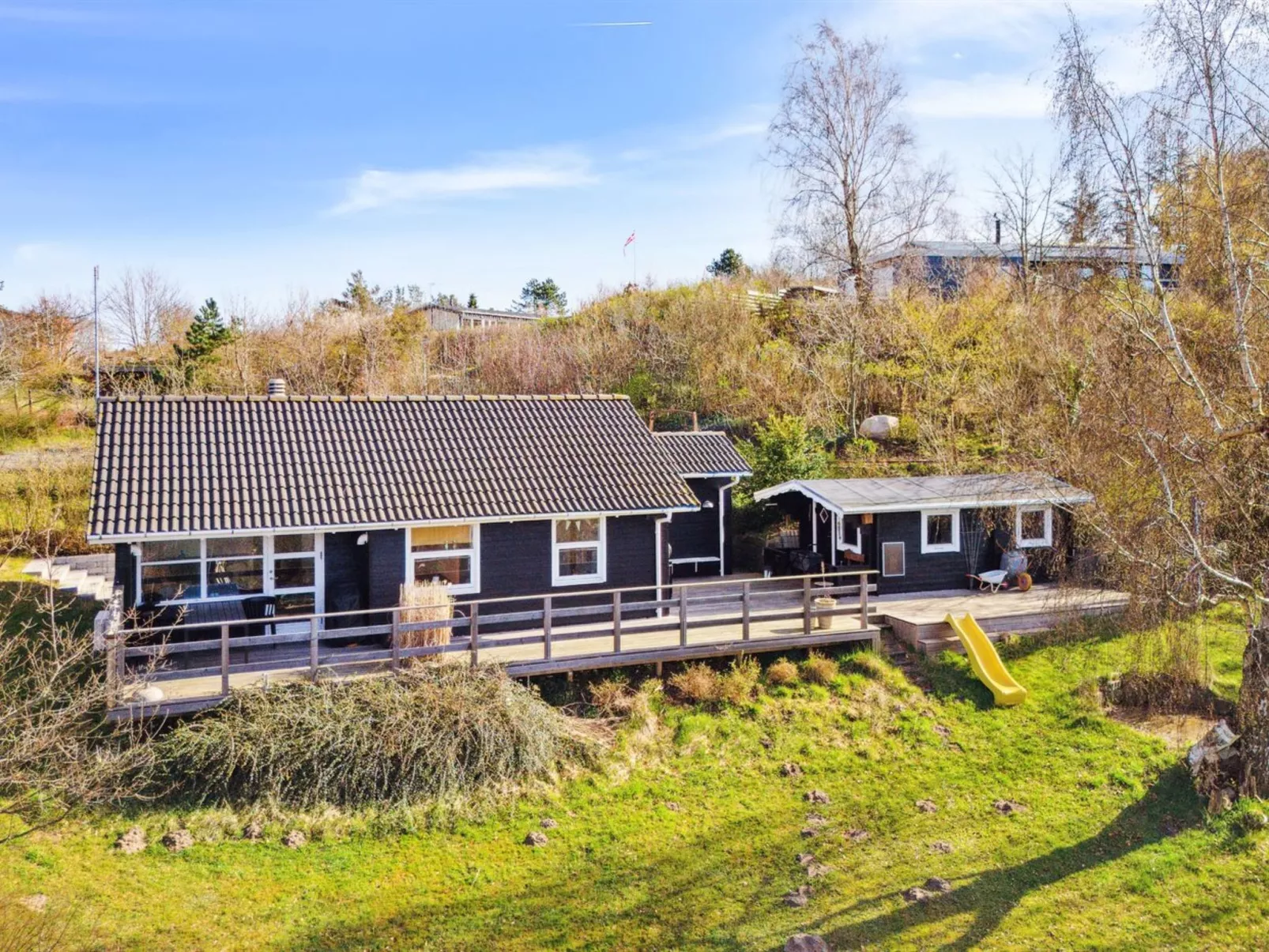 "Usbjorn" - 500m from the sea-Draußen