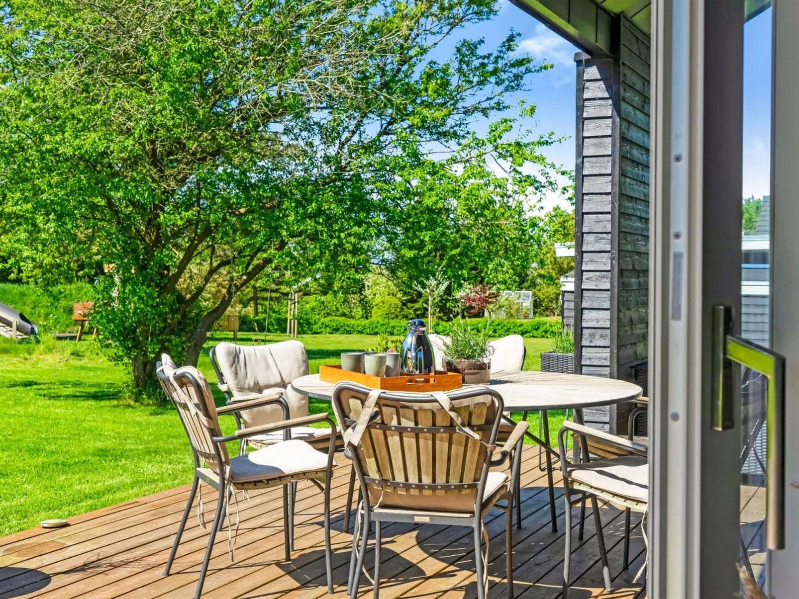 "Melina" - 900m to the fjord-Draußen