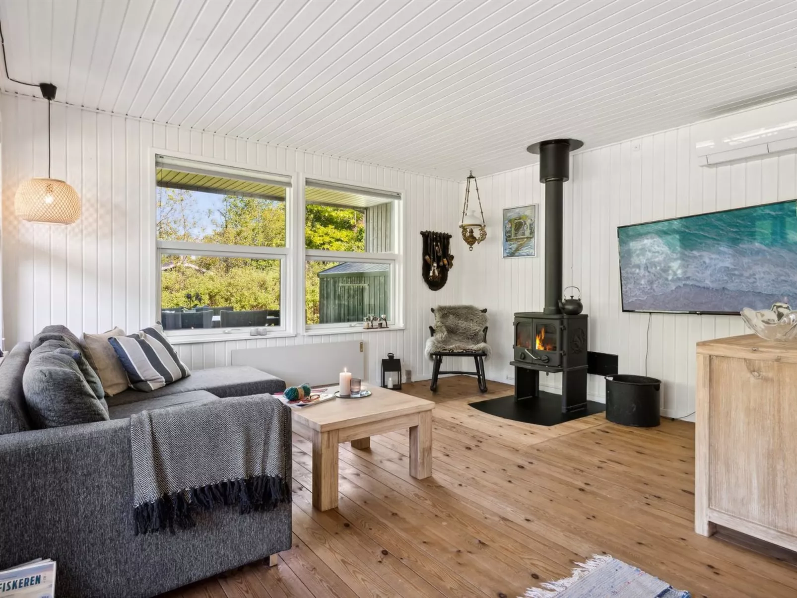 "Aldina" - 400m to the fjord-Dedans