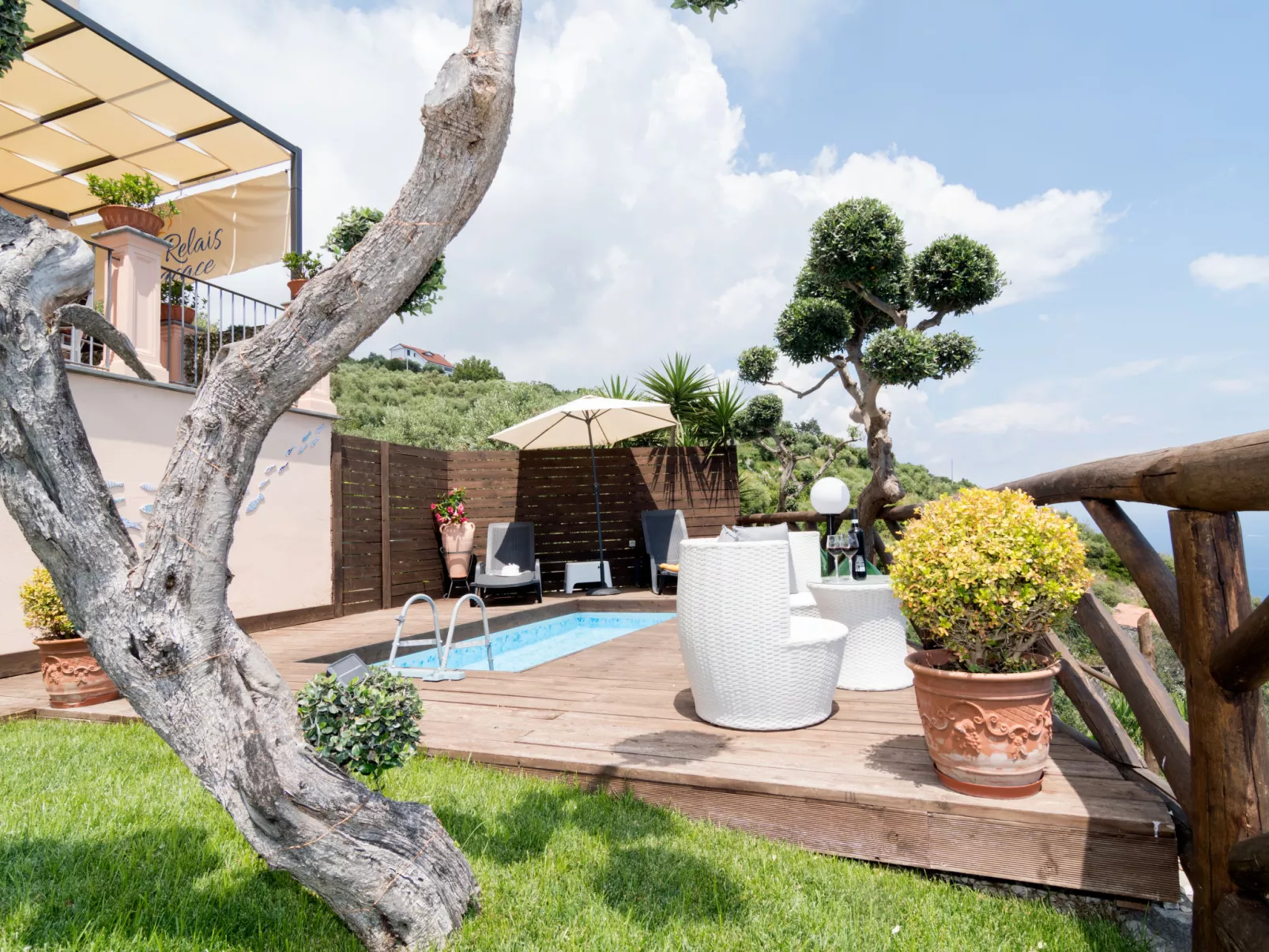 Relais Cacace-Outside
