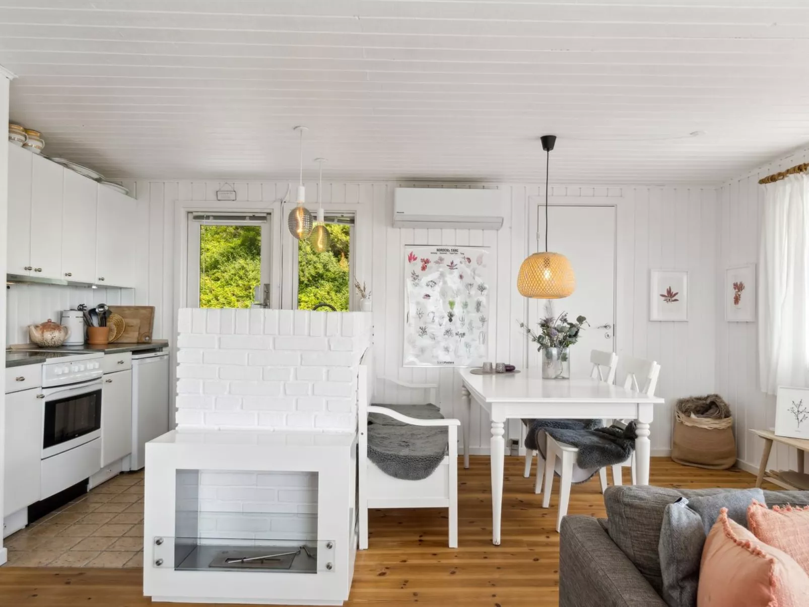 "Gærmund" - 700m from the sea-Drinnen