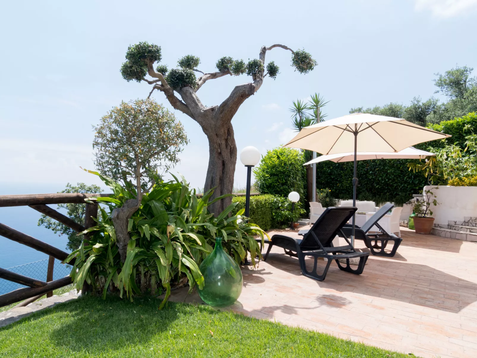 Relais Cacace-Outside