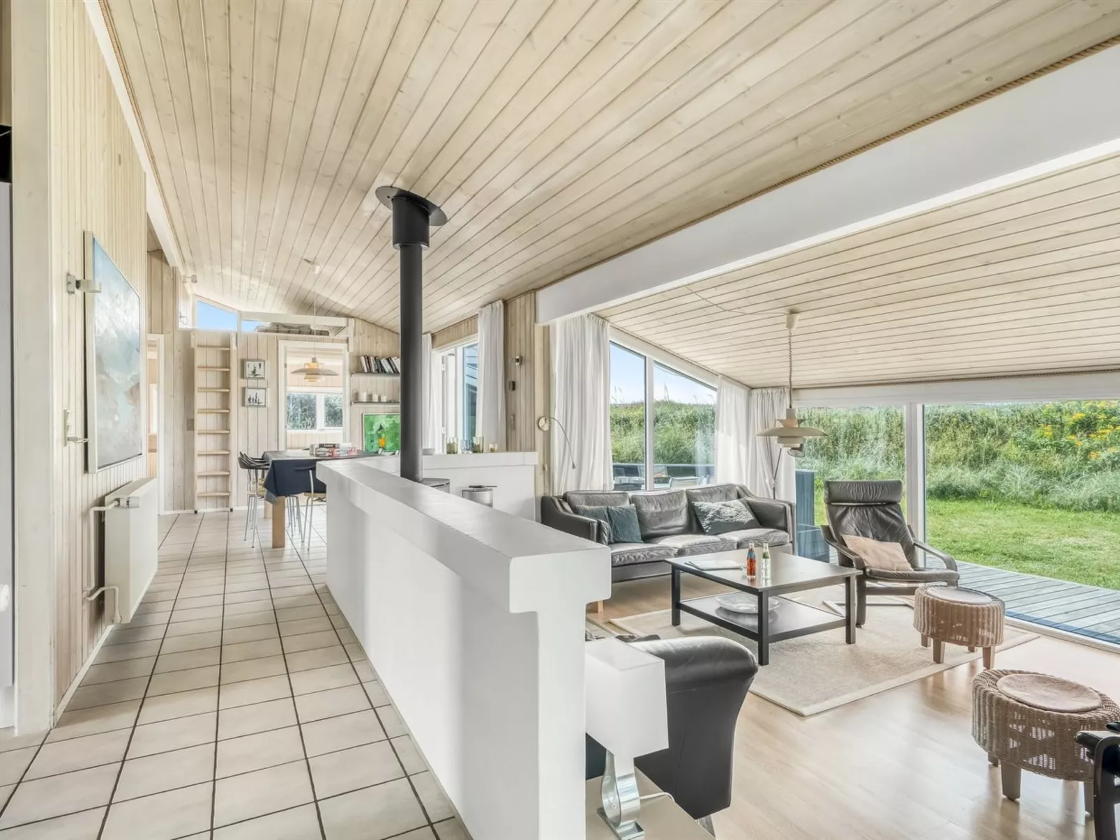 "Lillesol" - 425m from the sea-Inside