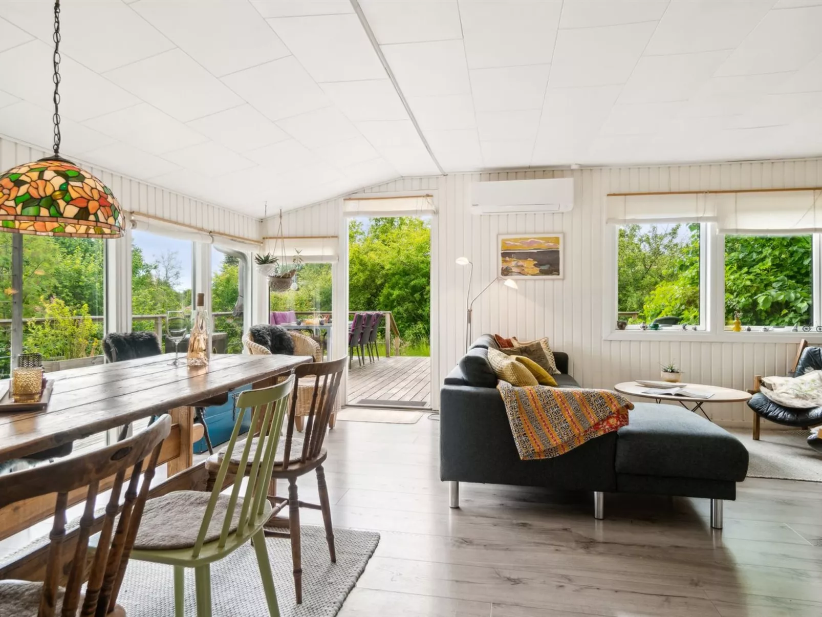 "Lovisa" - 7km from the sea-Dedans