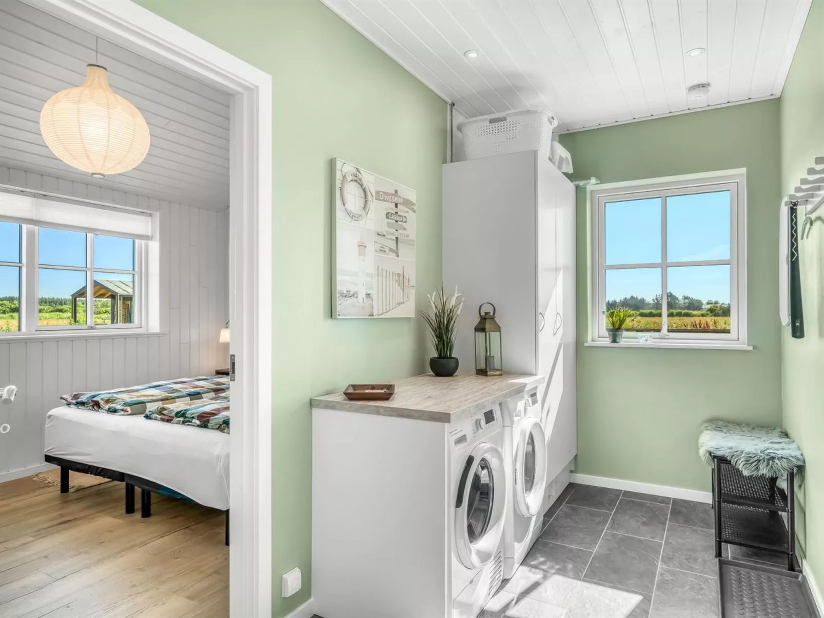 "Inola" - 1km from the sea-Inside