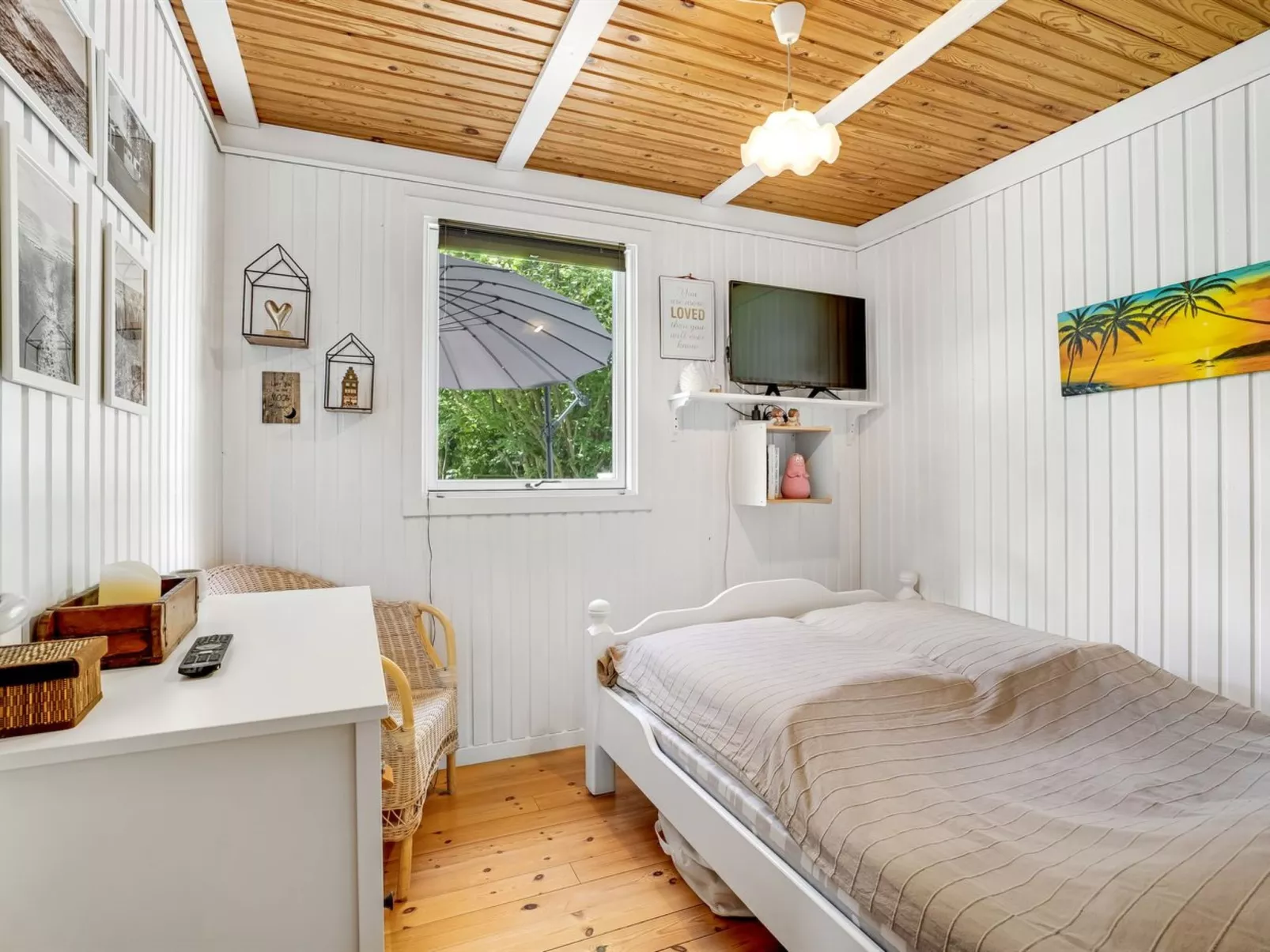 "Galt" - 500m from the sea-Inside