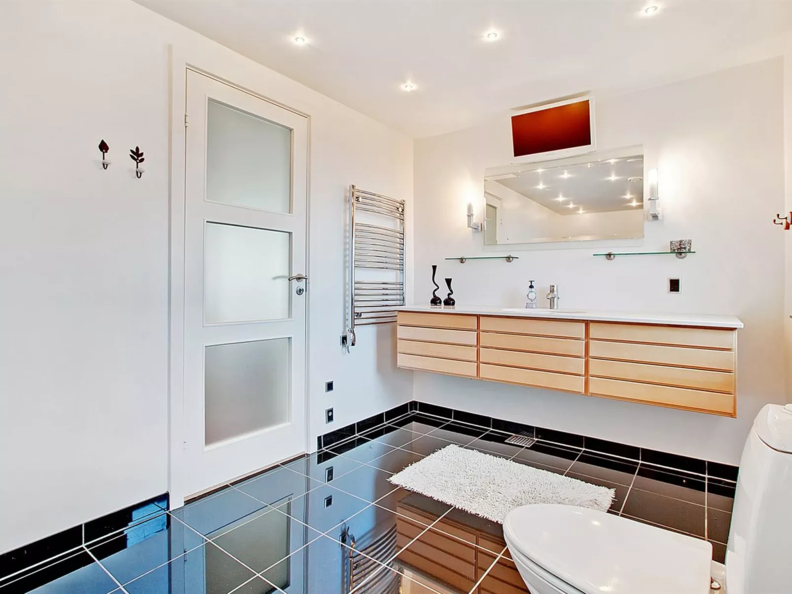 "Ubavka" - 101m from the sea-Inside