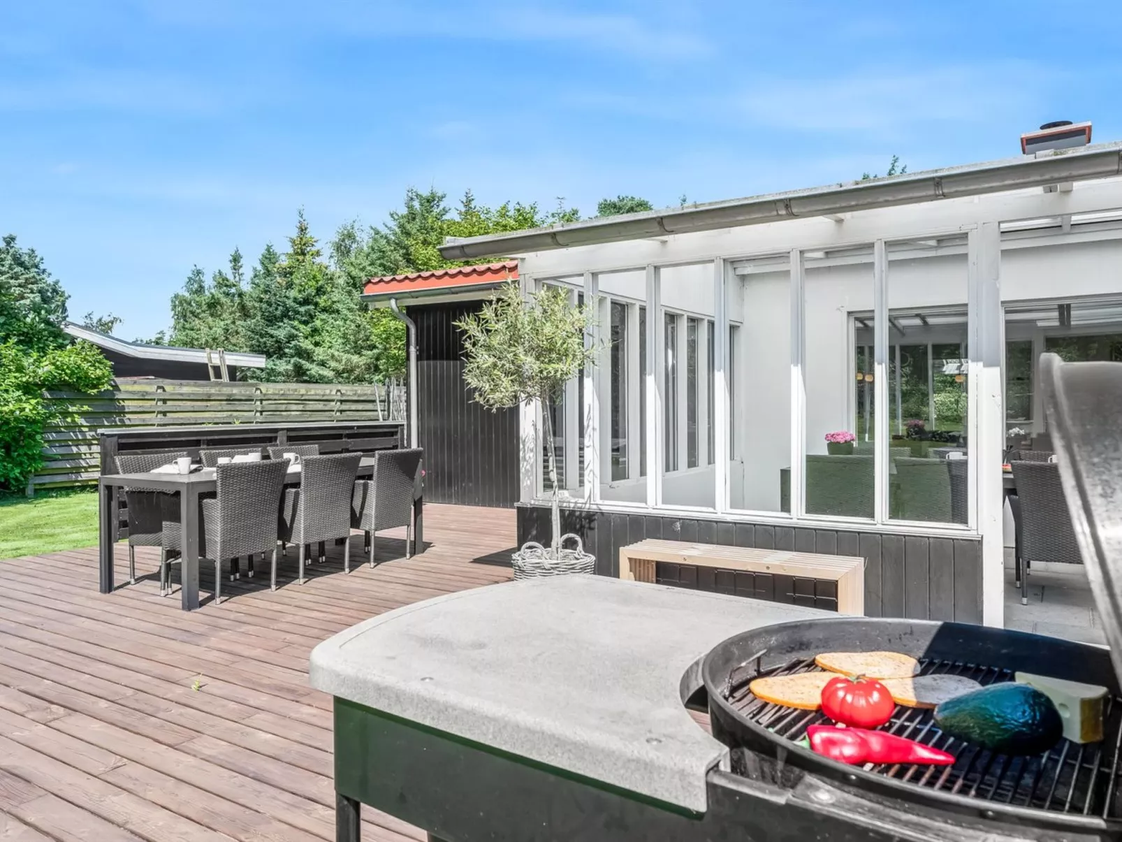 "Ansine" - 500m from the sea-Draußen