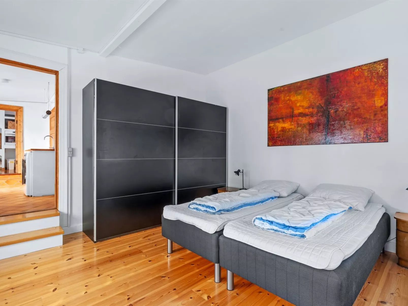 "Huno" - 2km from the sea-Inside