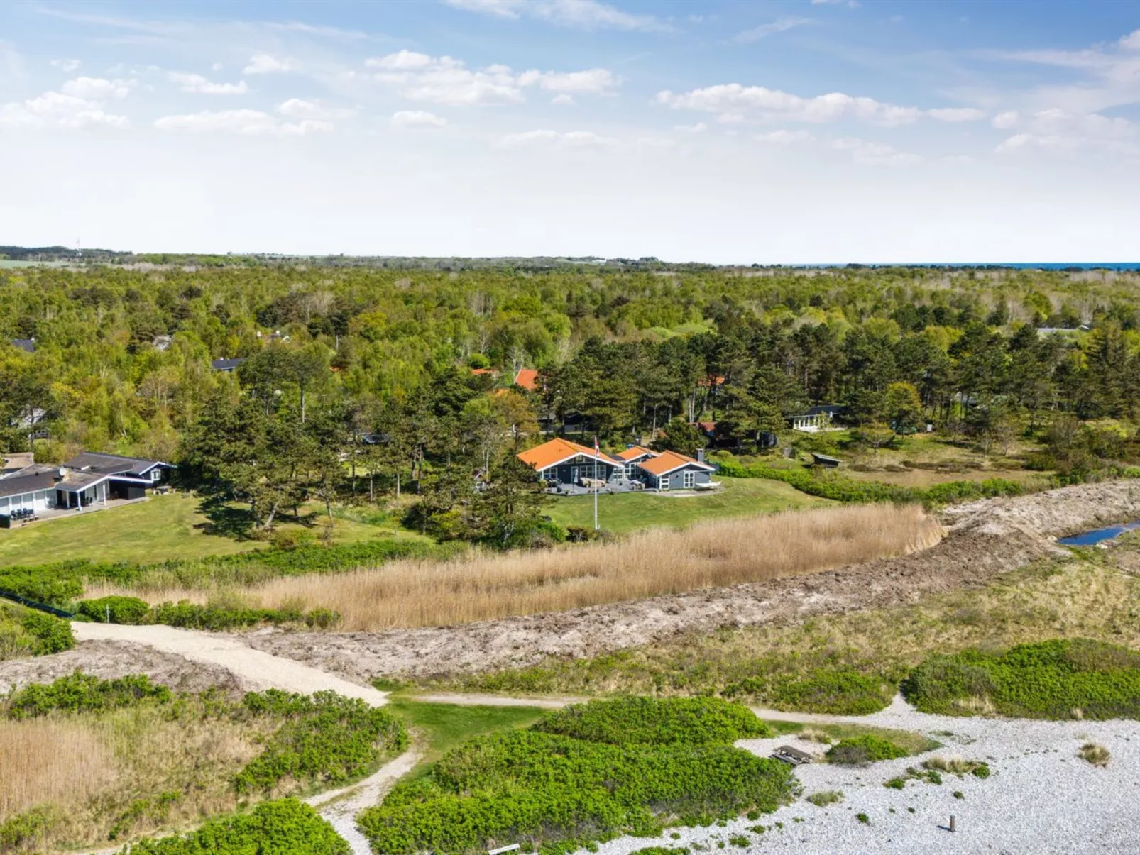 "Hening" - 50m from the sea-Draußen