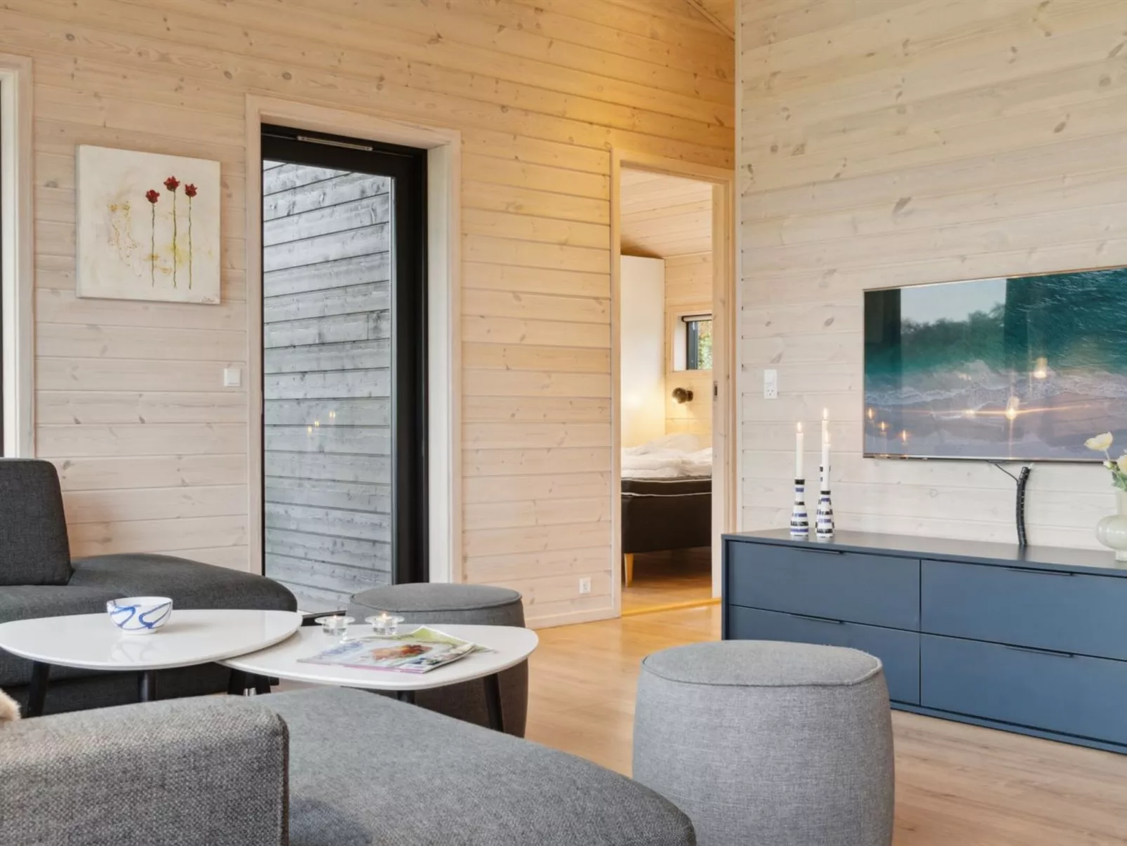 "Ehmi" - 750m from the sea-Inside