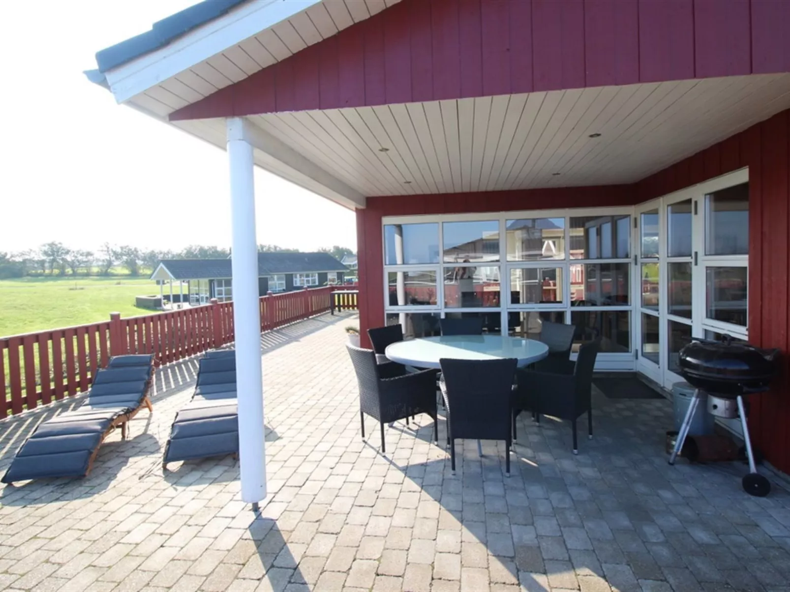 "Aira" - 200m from the sea-Outside