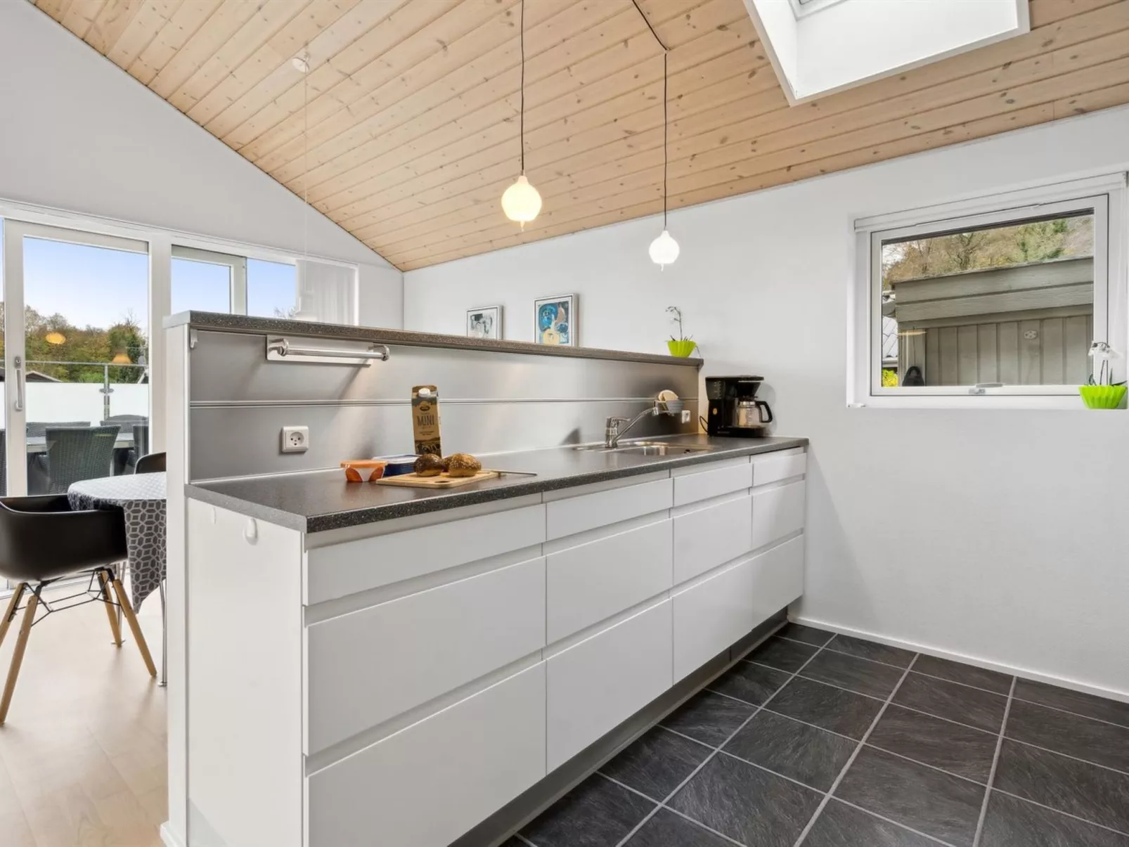 "Lio" - 200m from the sea-Drinnen