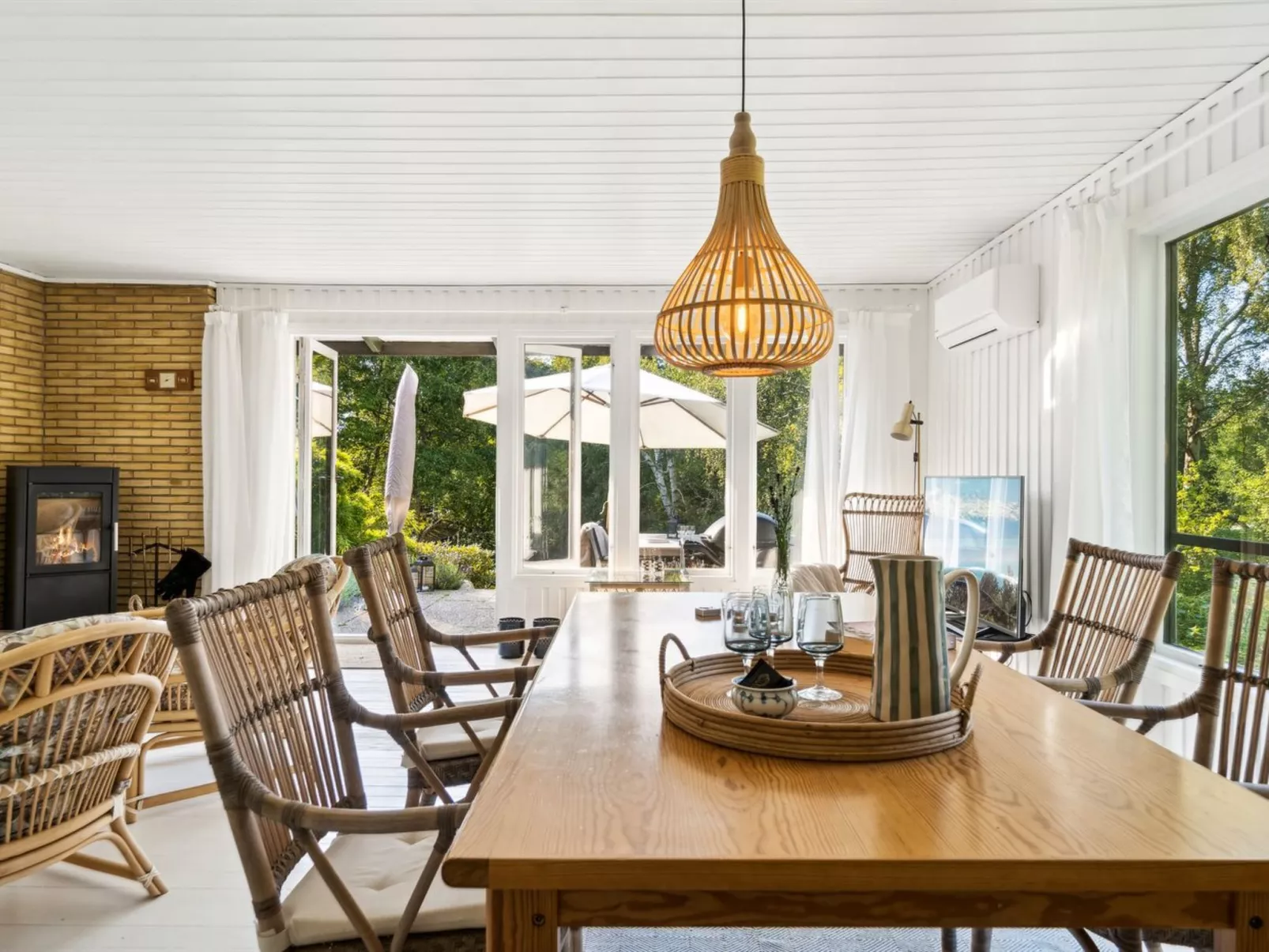 "Awenita" - 250m from the sea-Inside