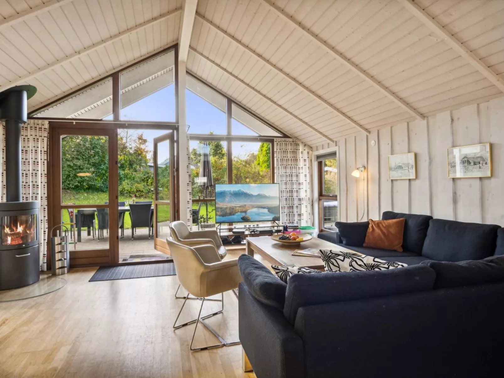 "Kaarina" - 250m from the sea-Drinnen