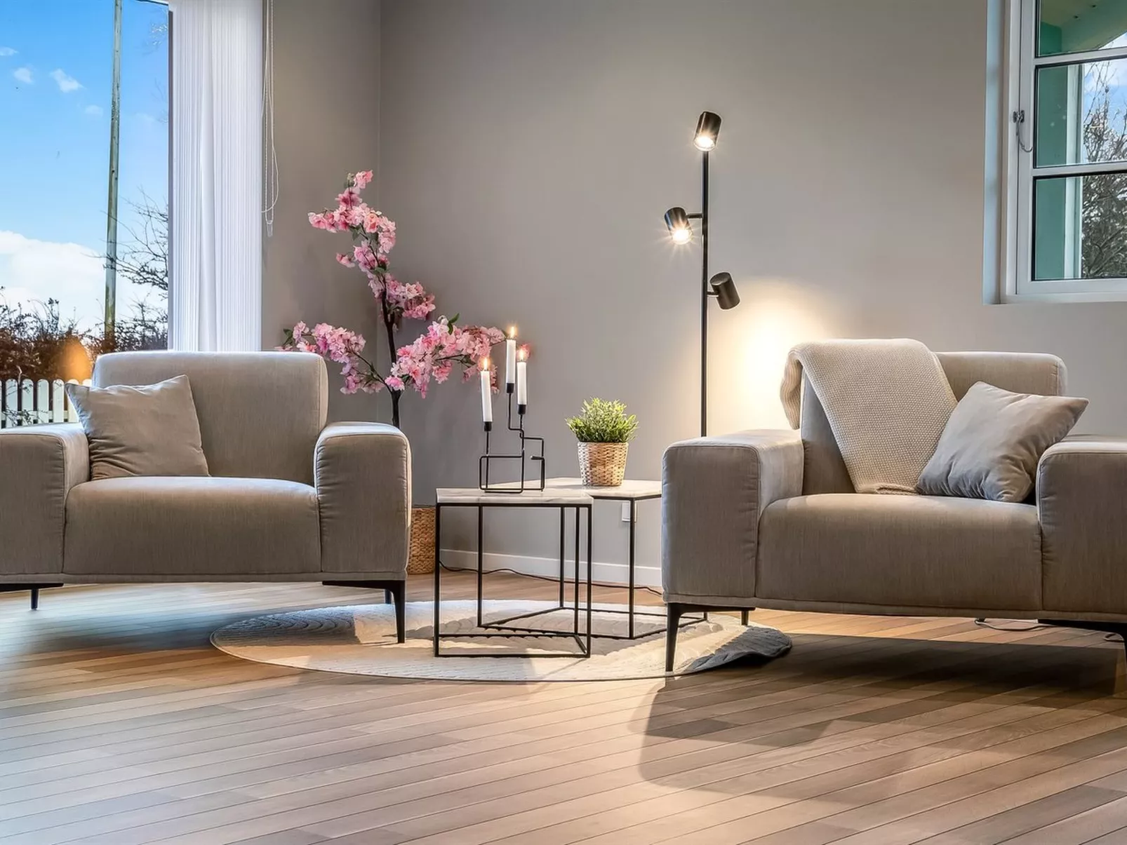 "Bent" -  from the sea-Dedans