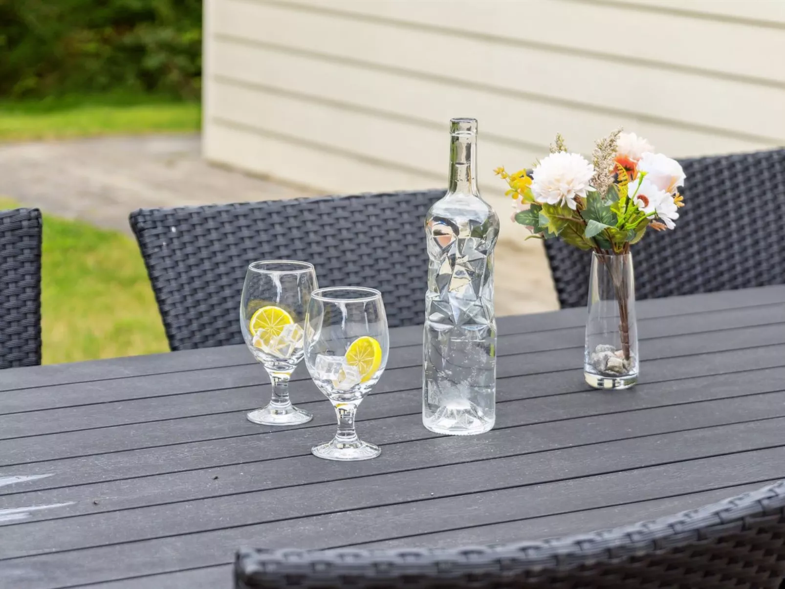 "Eliana" - 300m from the sea-Dehors