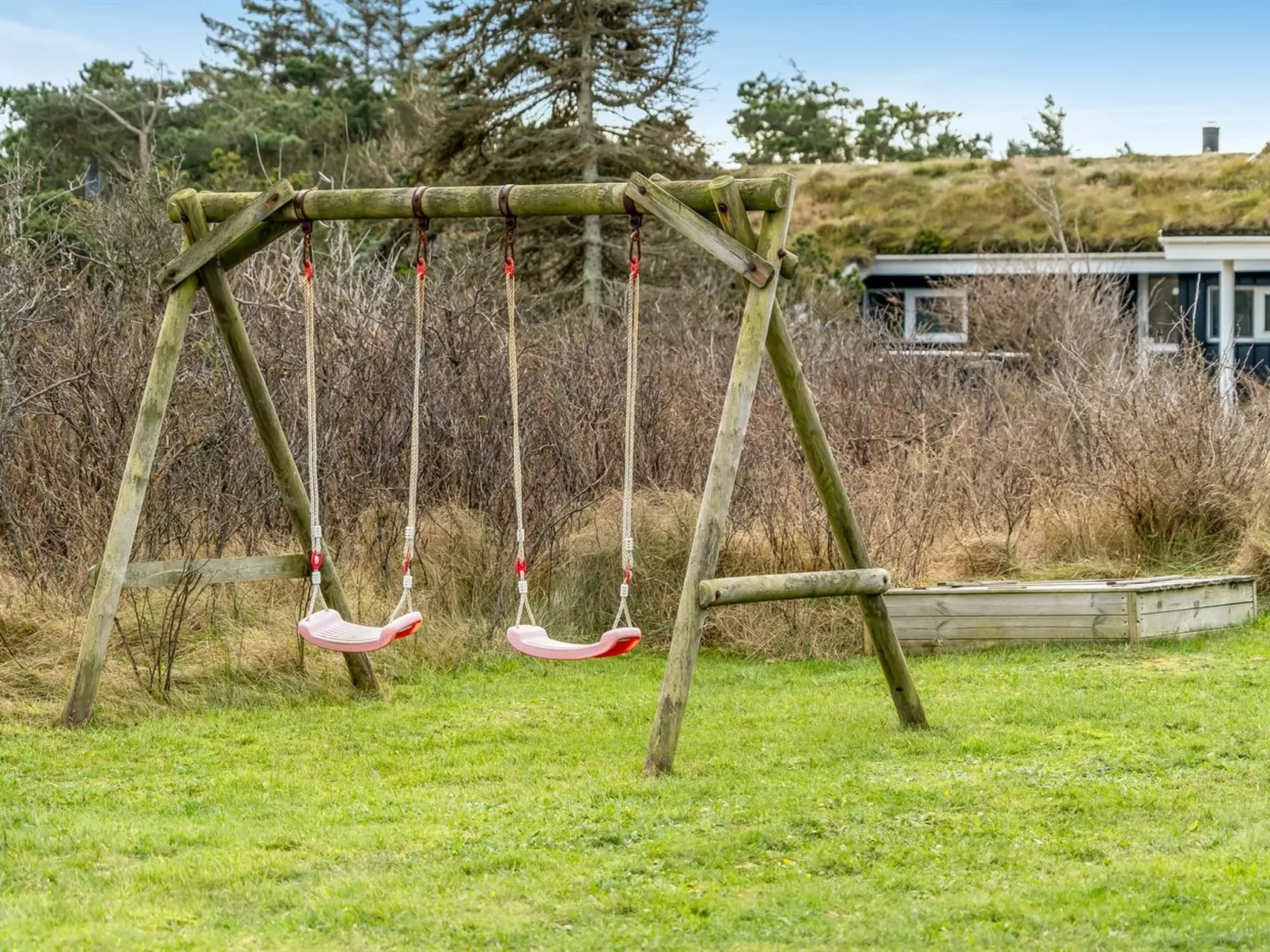 "Djuna" - 550m from the sea-Outside