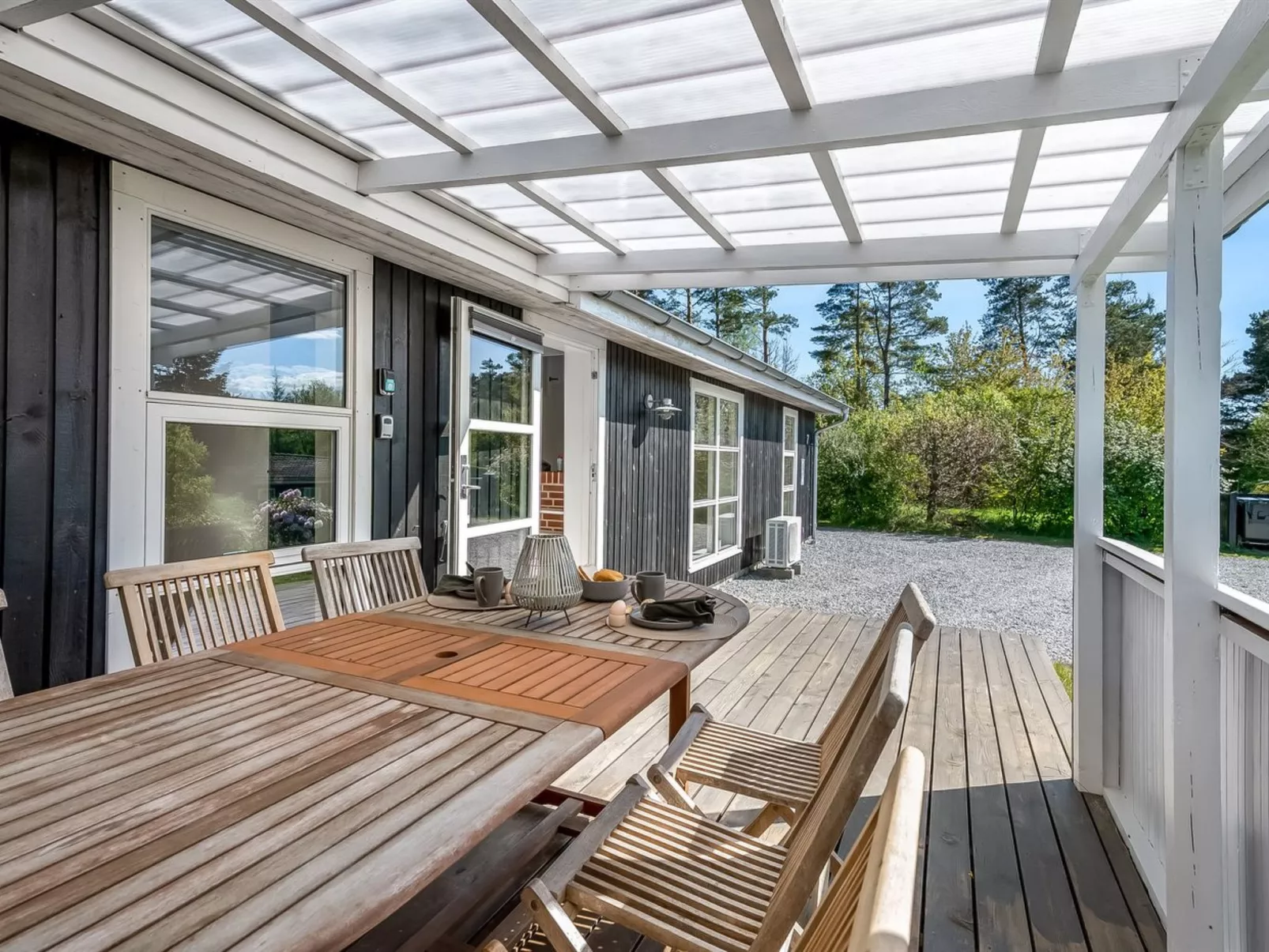 "Rik" - 2km from the sea-Outside