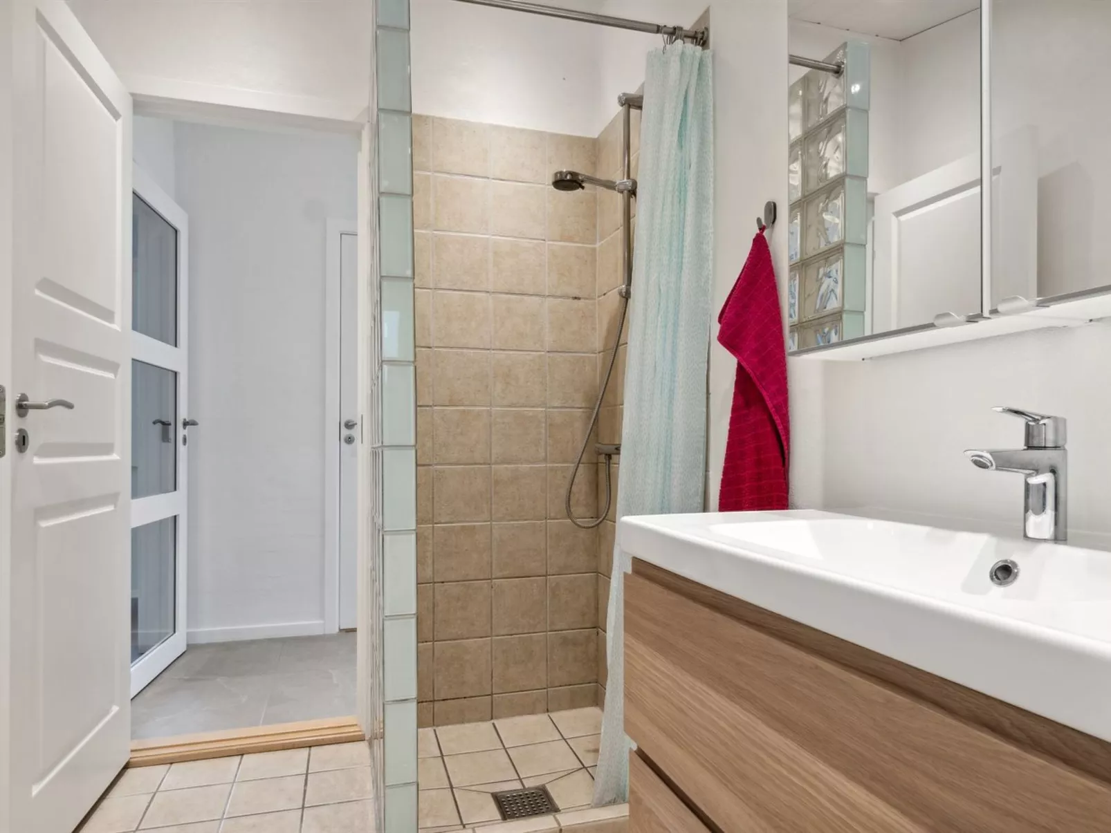 "Gren" - 580m from the sea-Inside