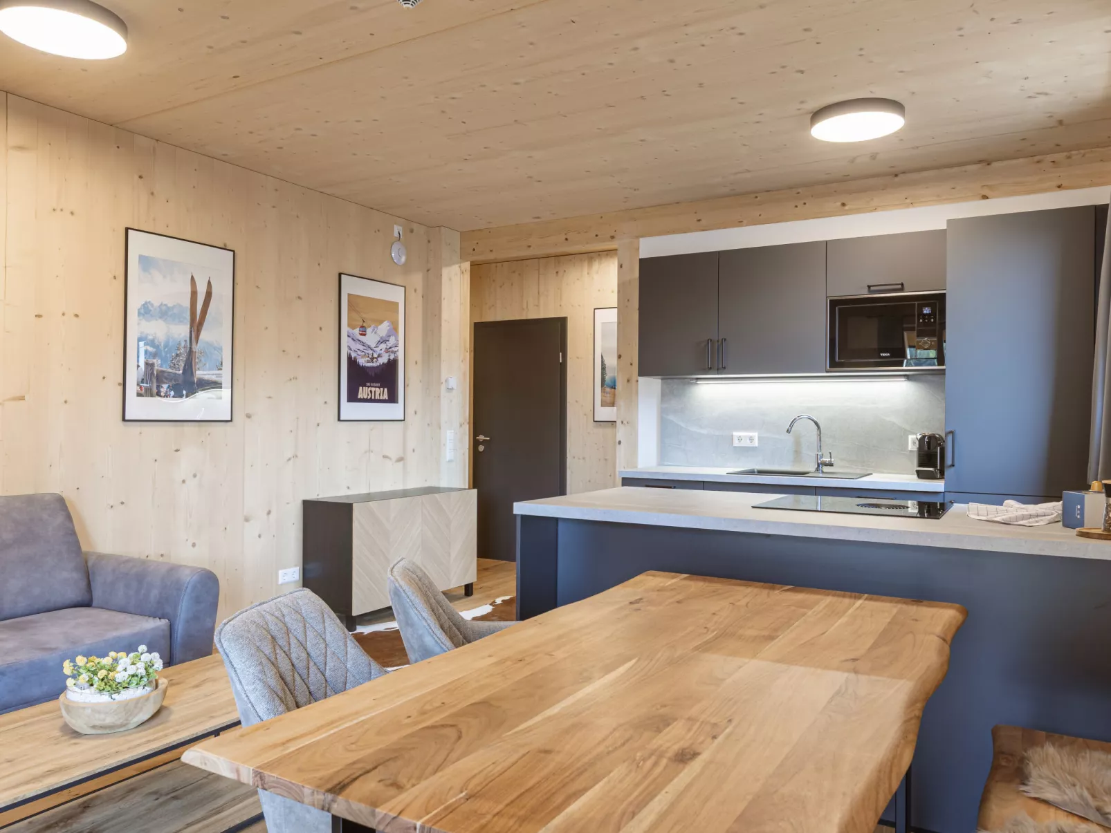 Mit 2 Schlafzimmern & Sauna-Inside