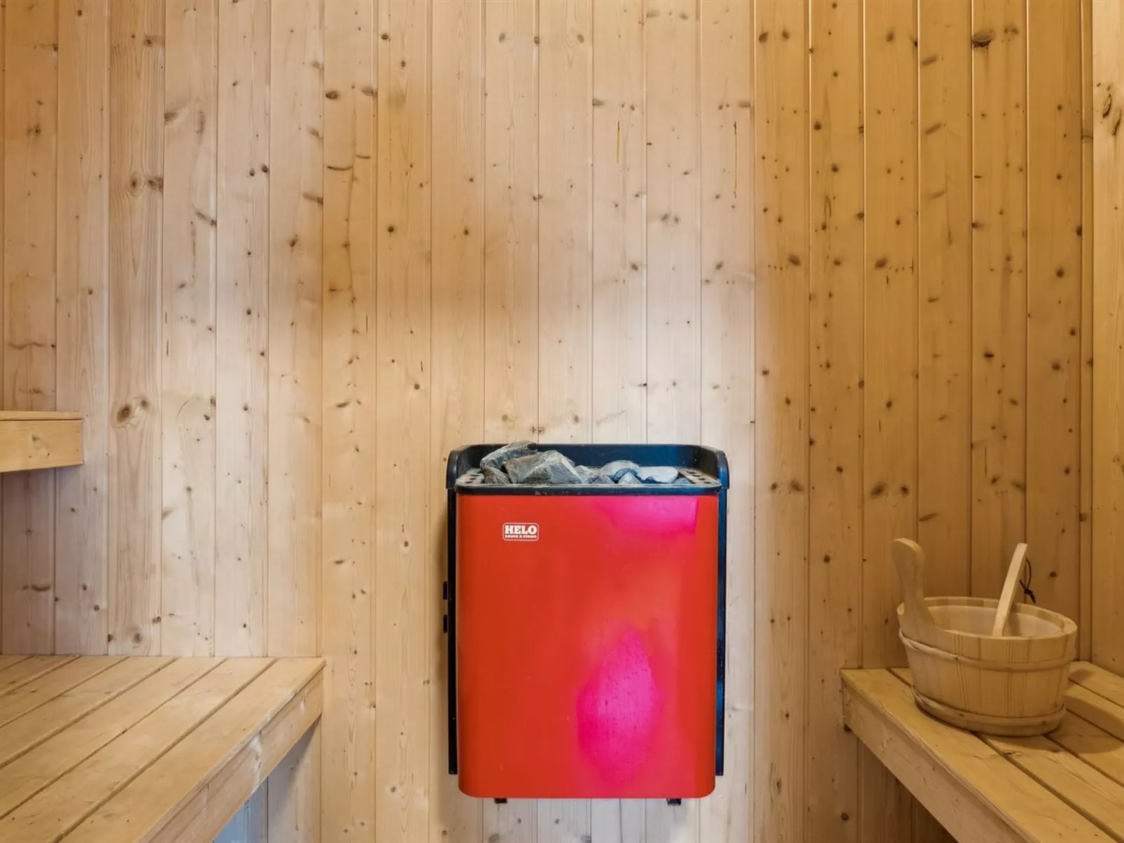 "Magga" - 520m from the sea-Inside