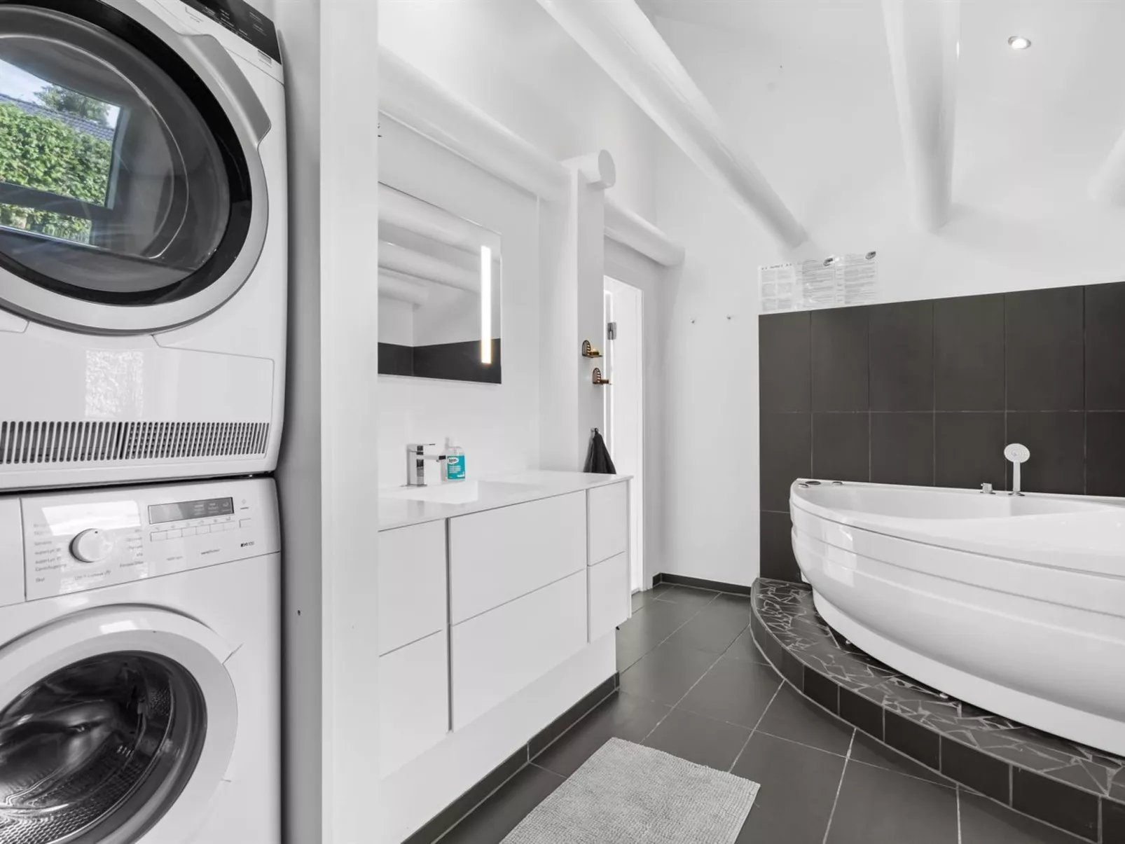 "Falki" - 320m from the sea-Inside